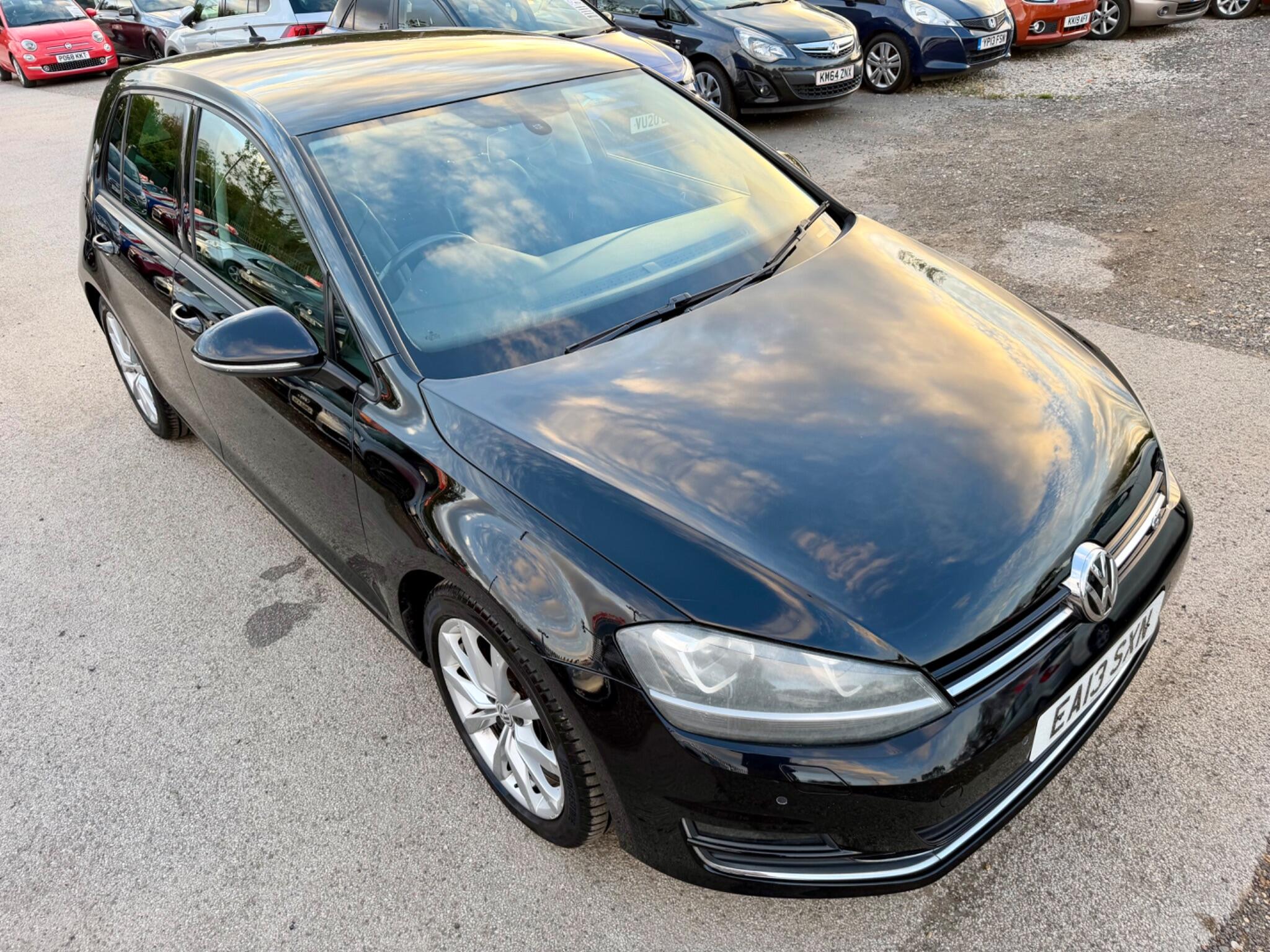 Volkswagen Golf view 2