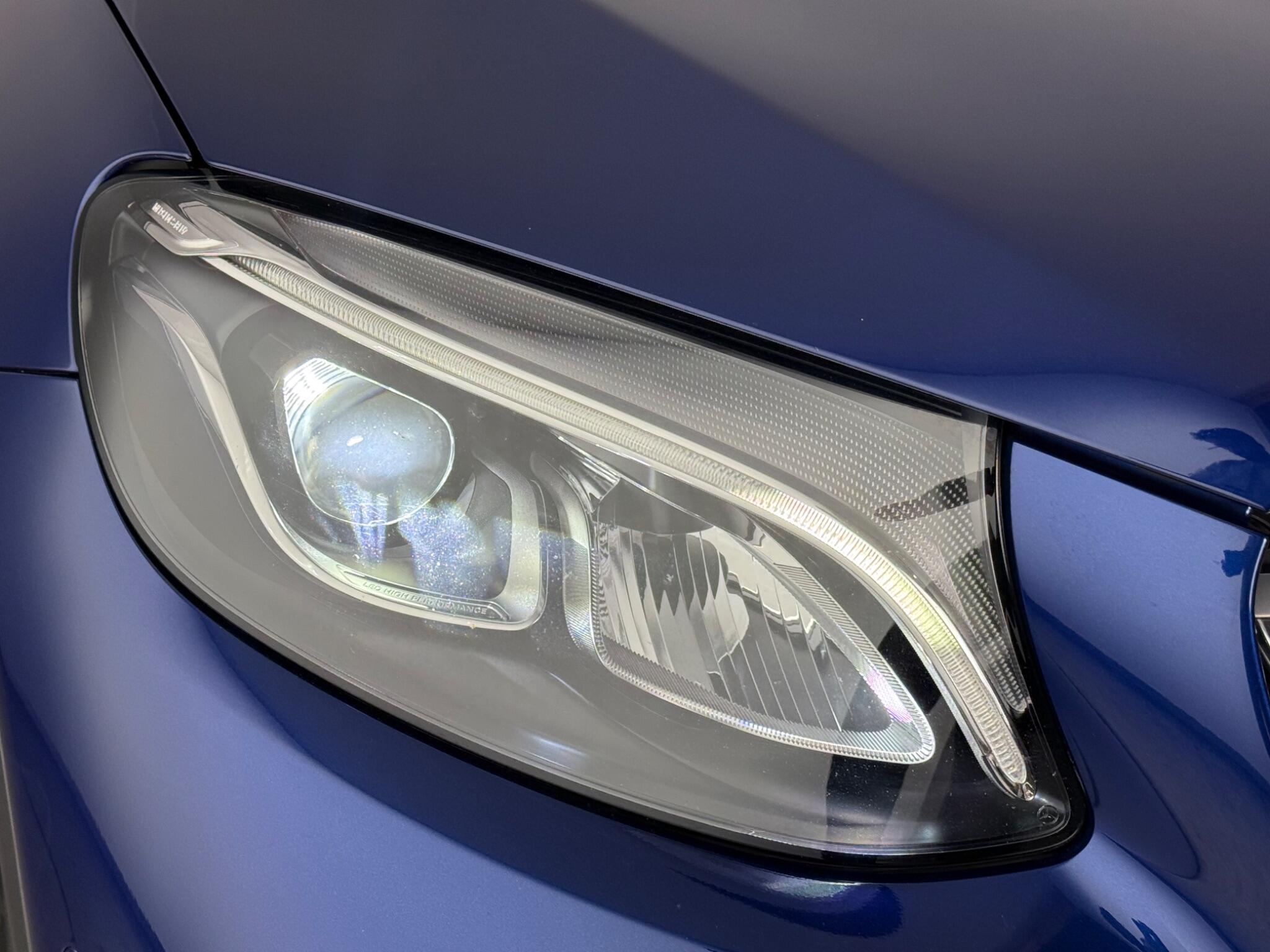 Mercedes-Benz GLC view 10