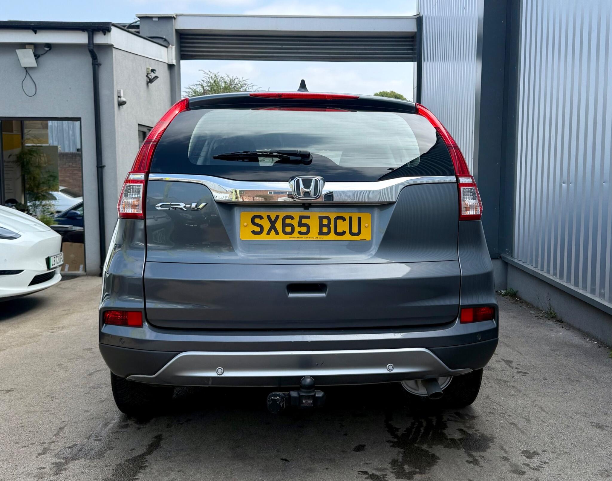 Honda CR-V view 7