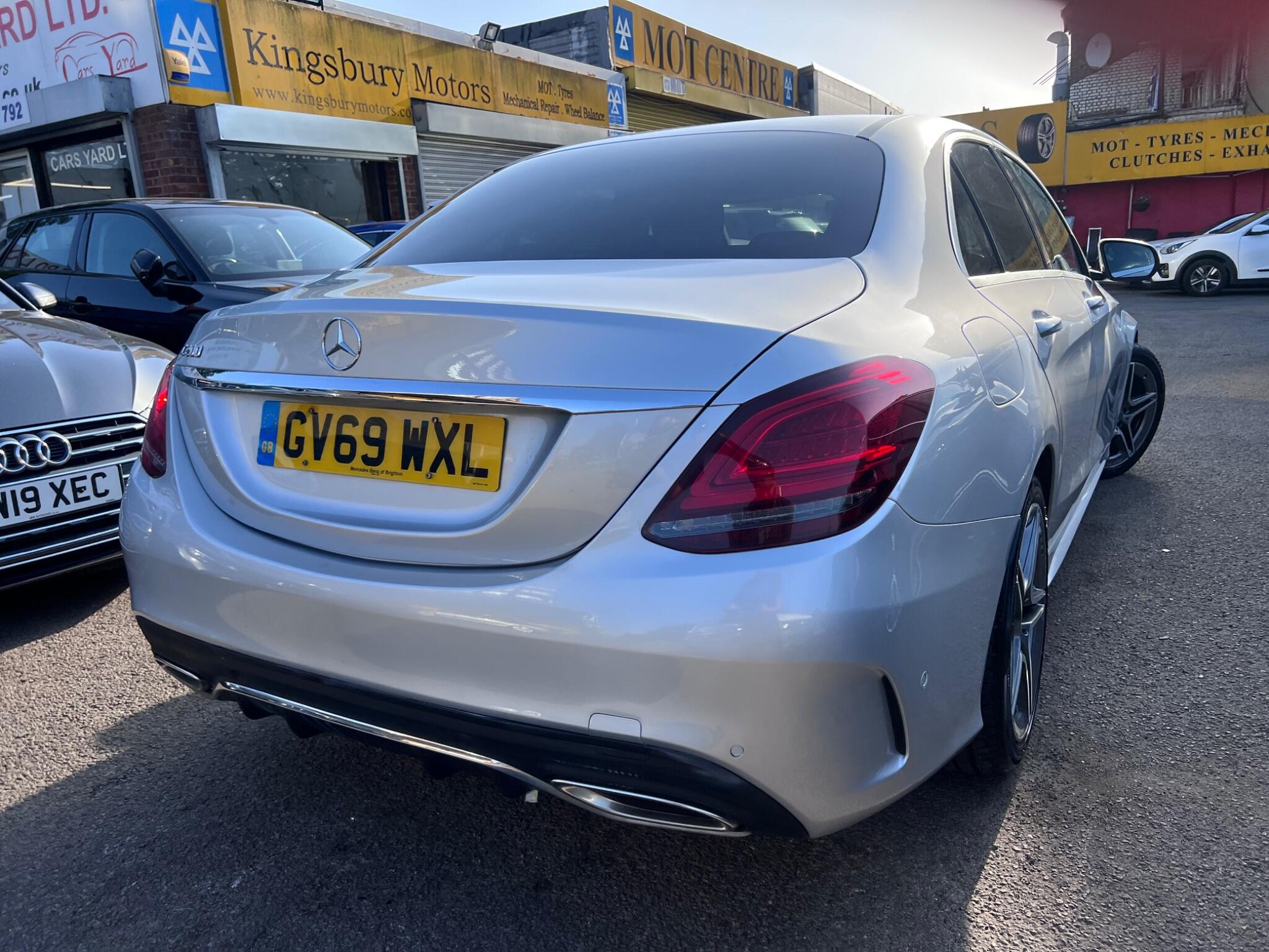 Mercedes-Benz C Class view 14