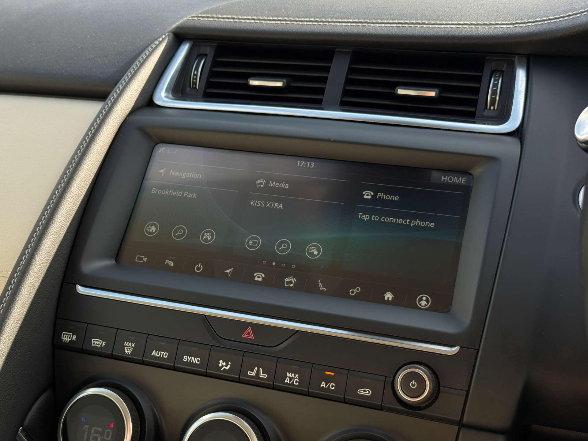 Jaguar E-Pace view 57