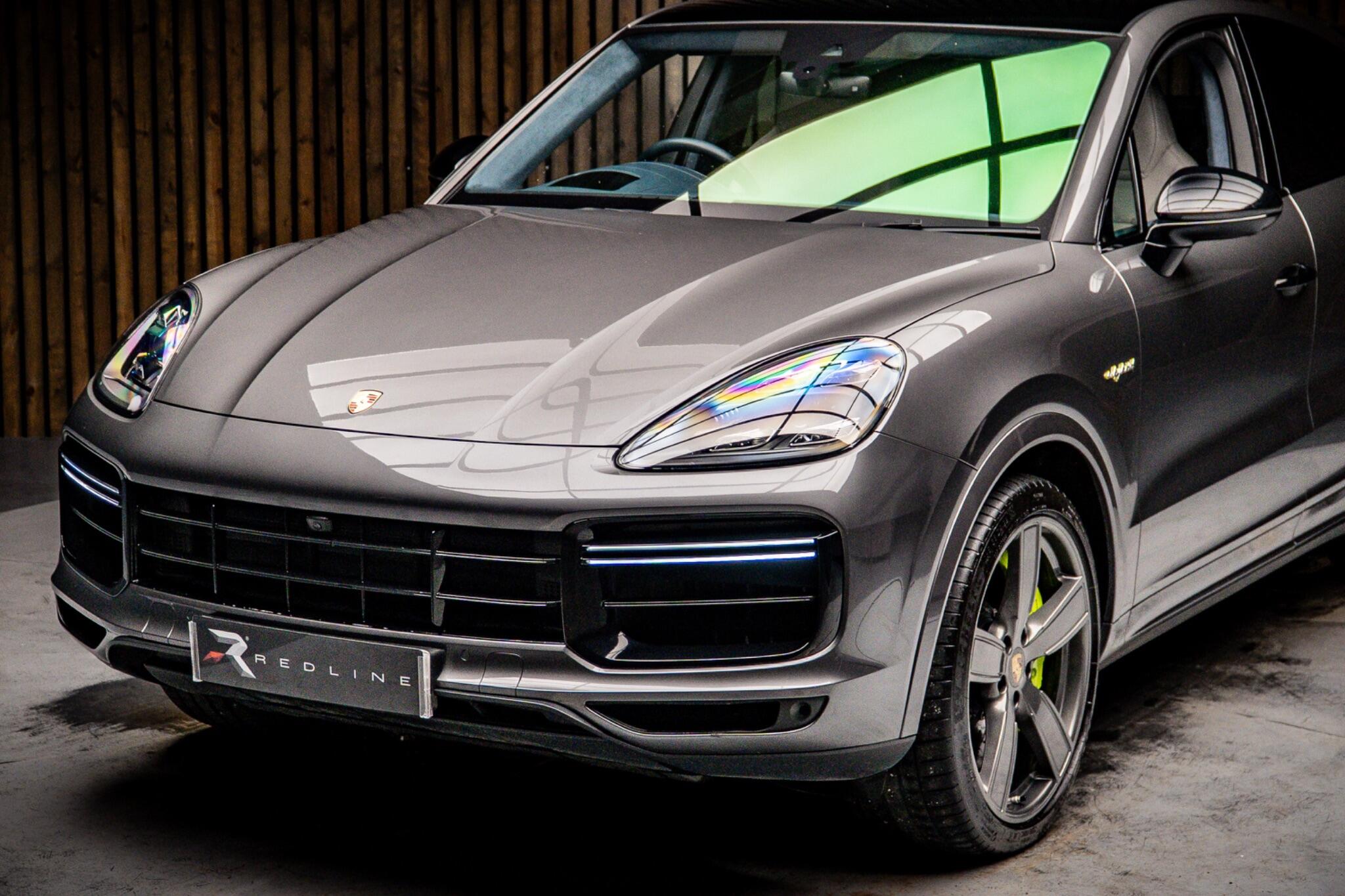 Porsche Cayenne view 15