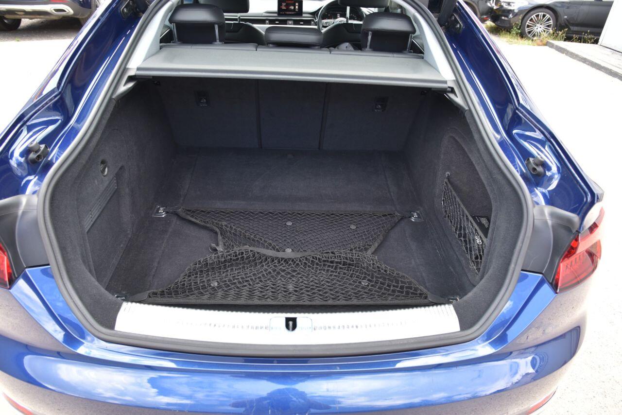 Audi A5 view 58