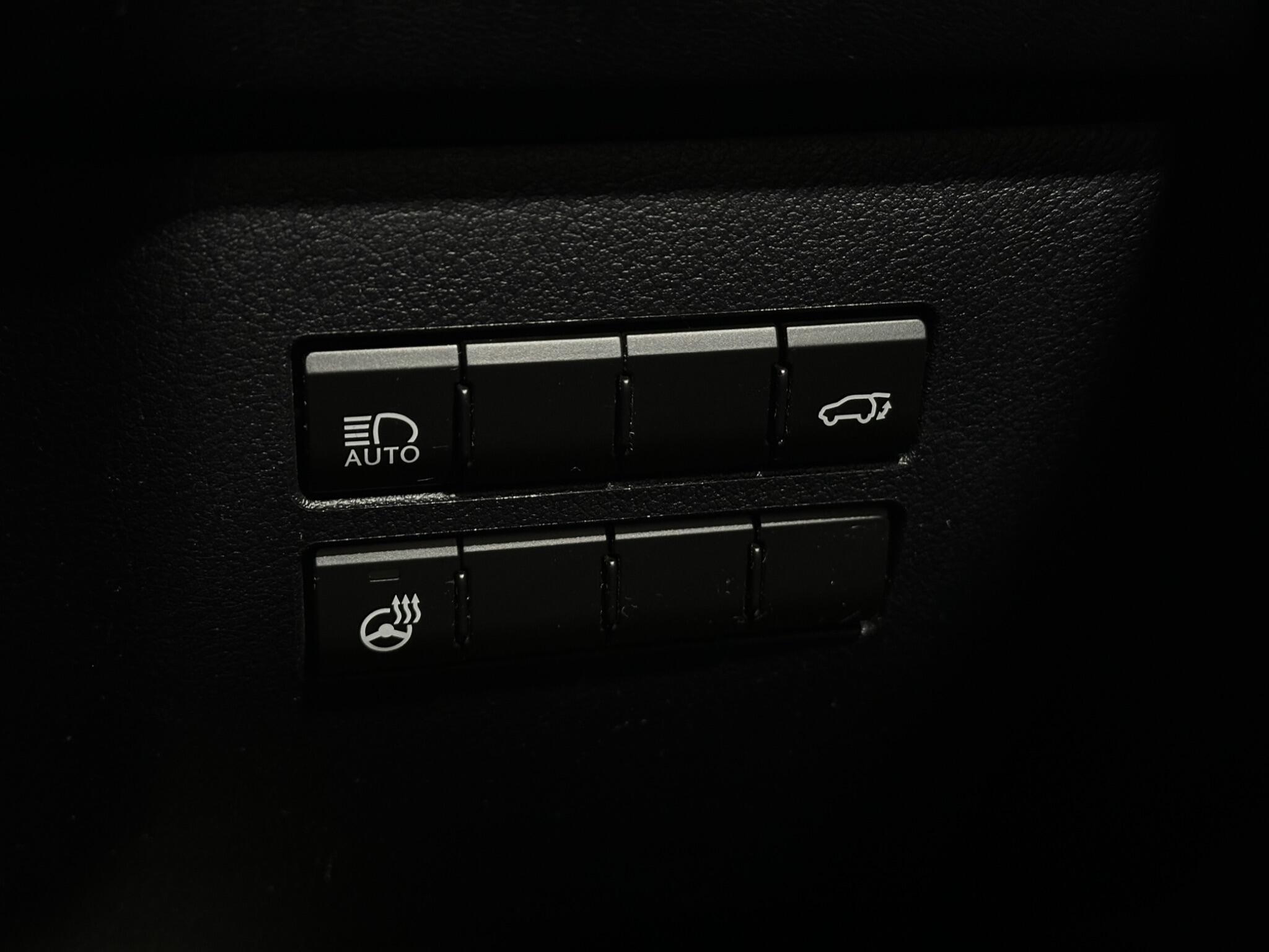 Lexus NX view 18
