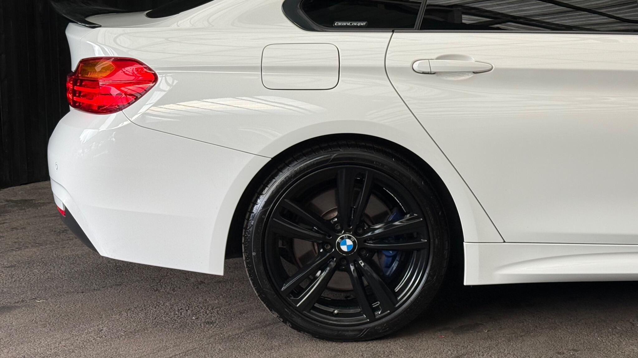 BMW 4 Series view 13