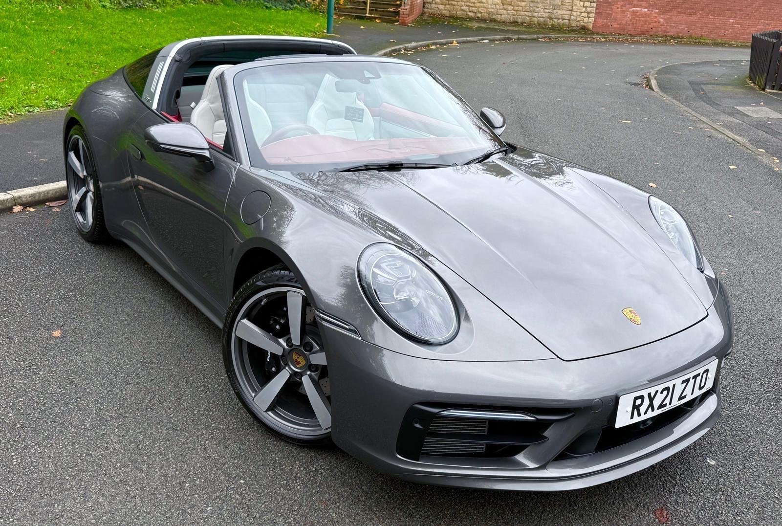 Porsche 911 view 83