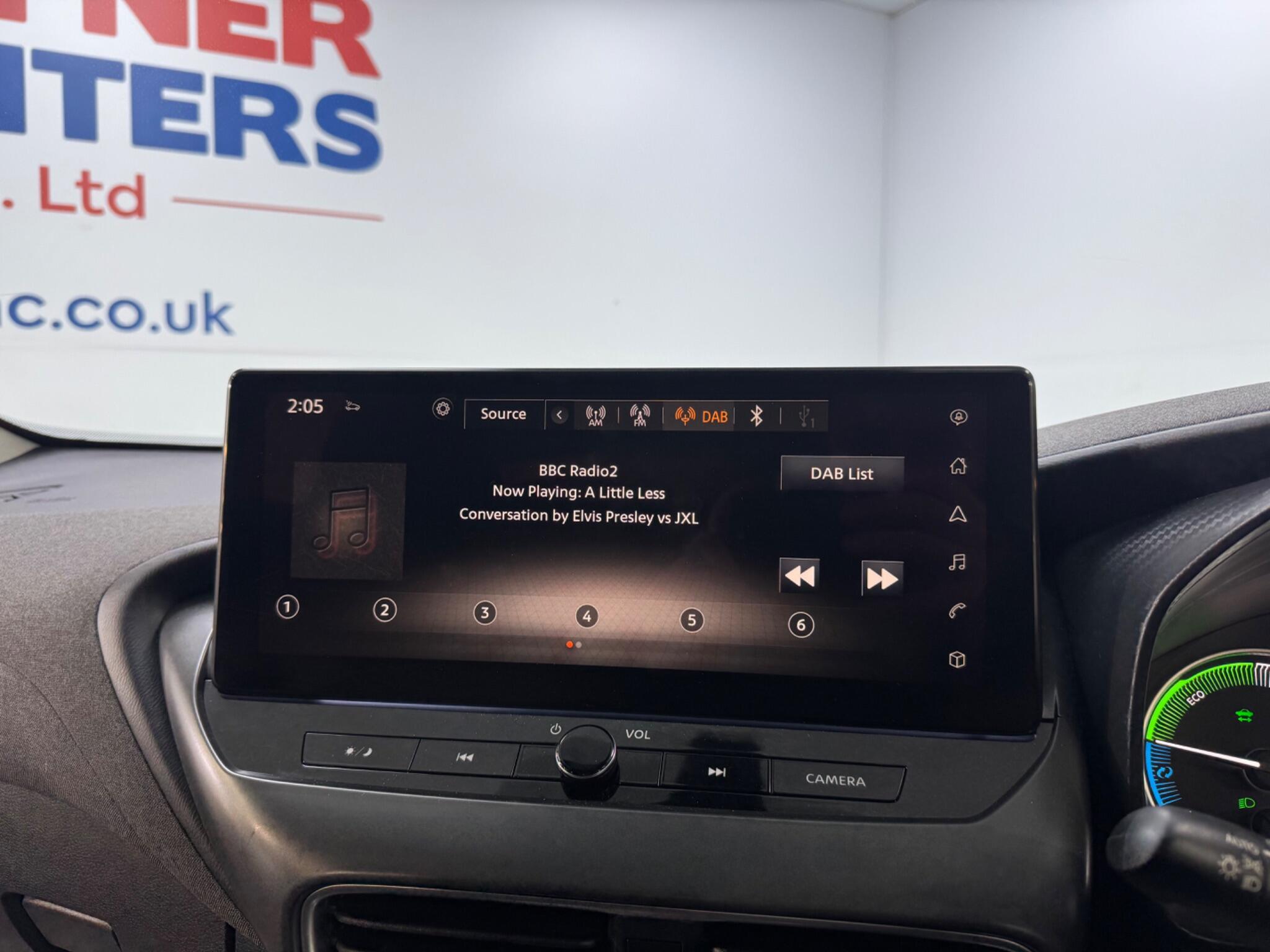Nissan Juke view 36