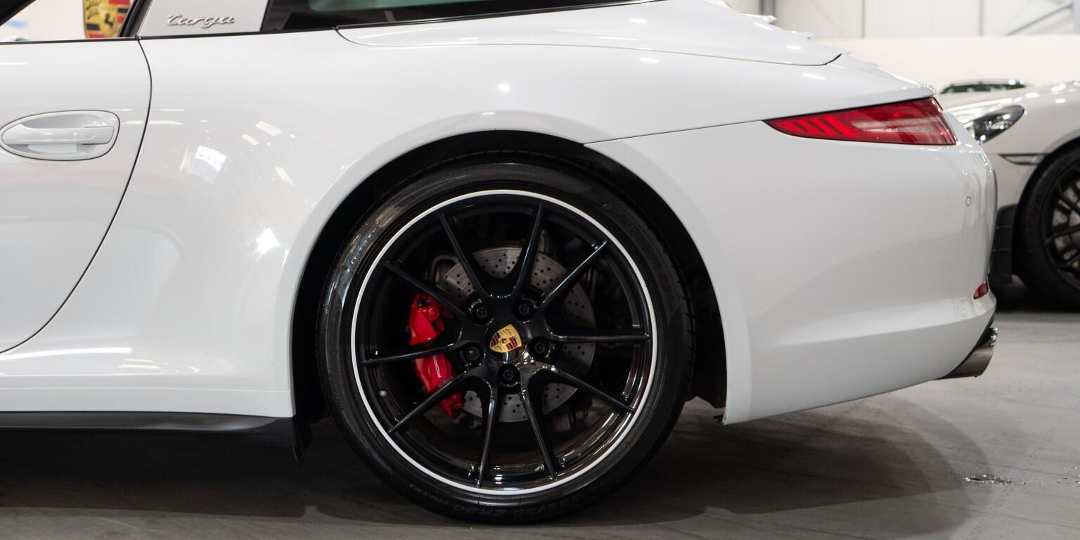 Porsche Targa view 8