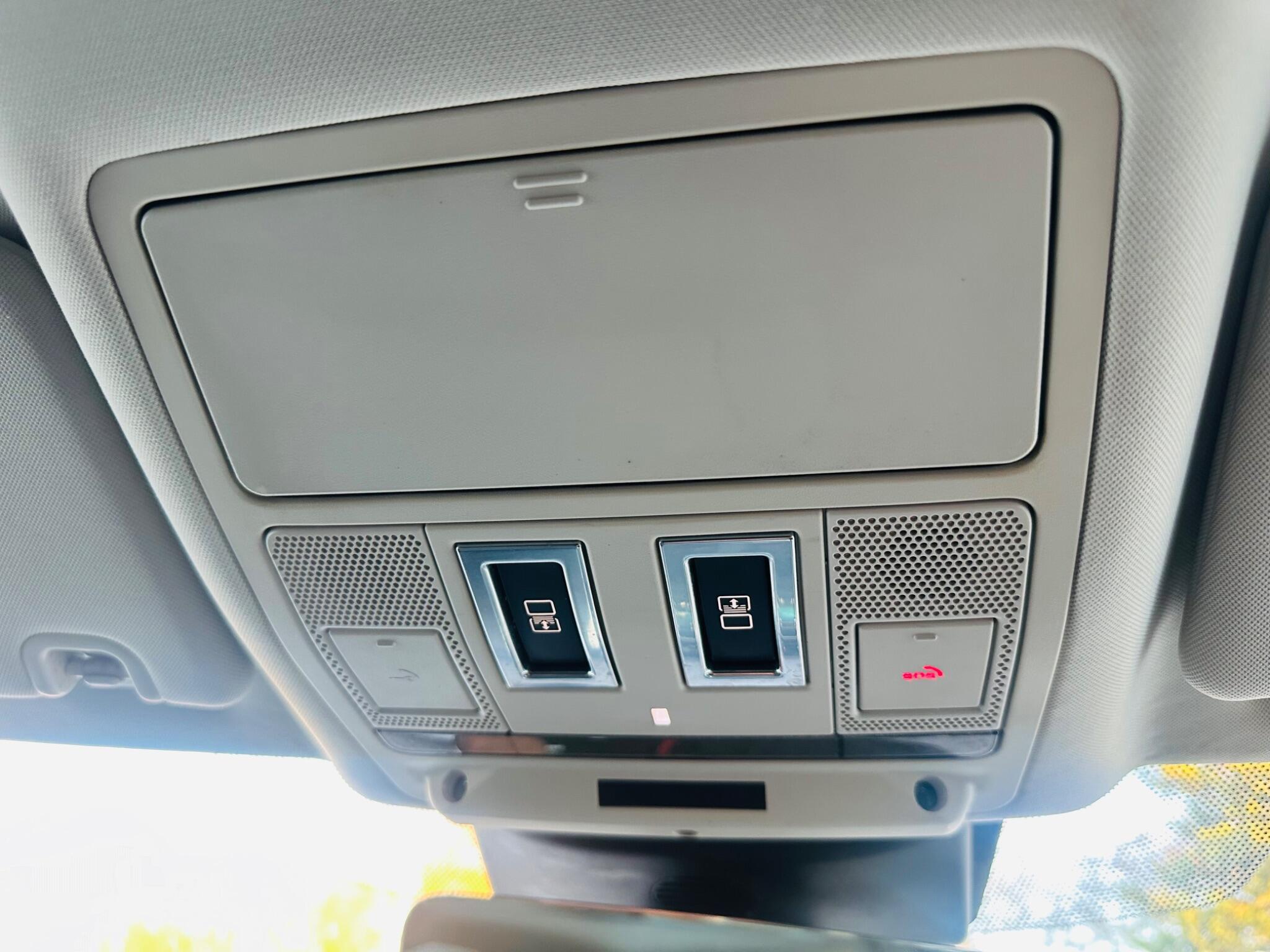 Land Rover Discovery view 63