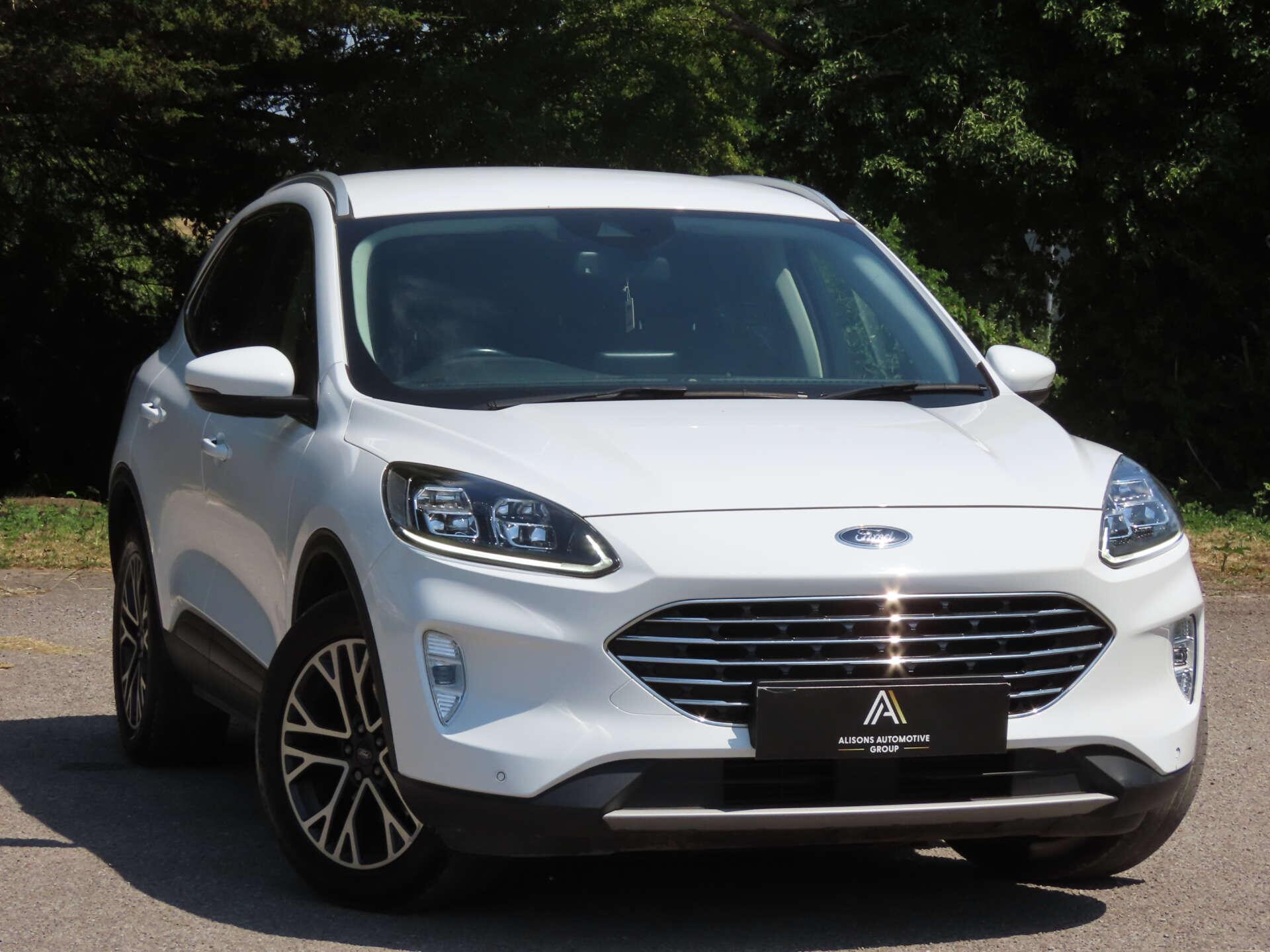 Ford Kuga view 3