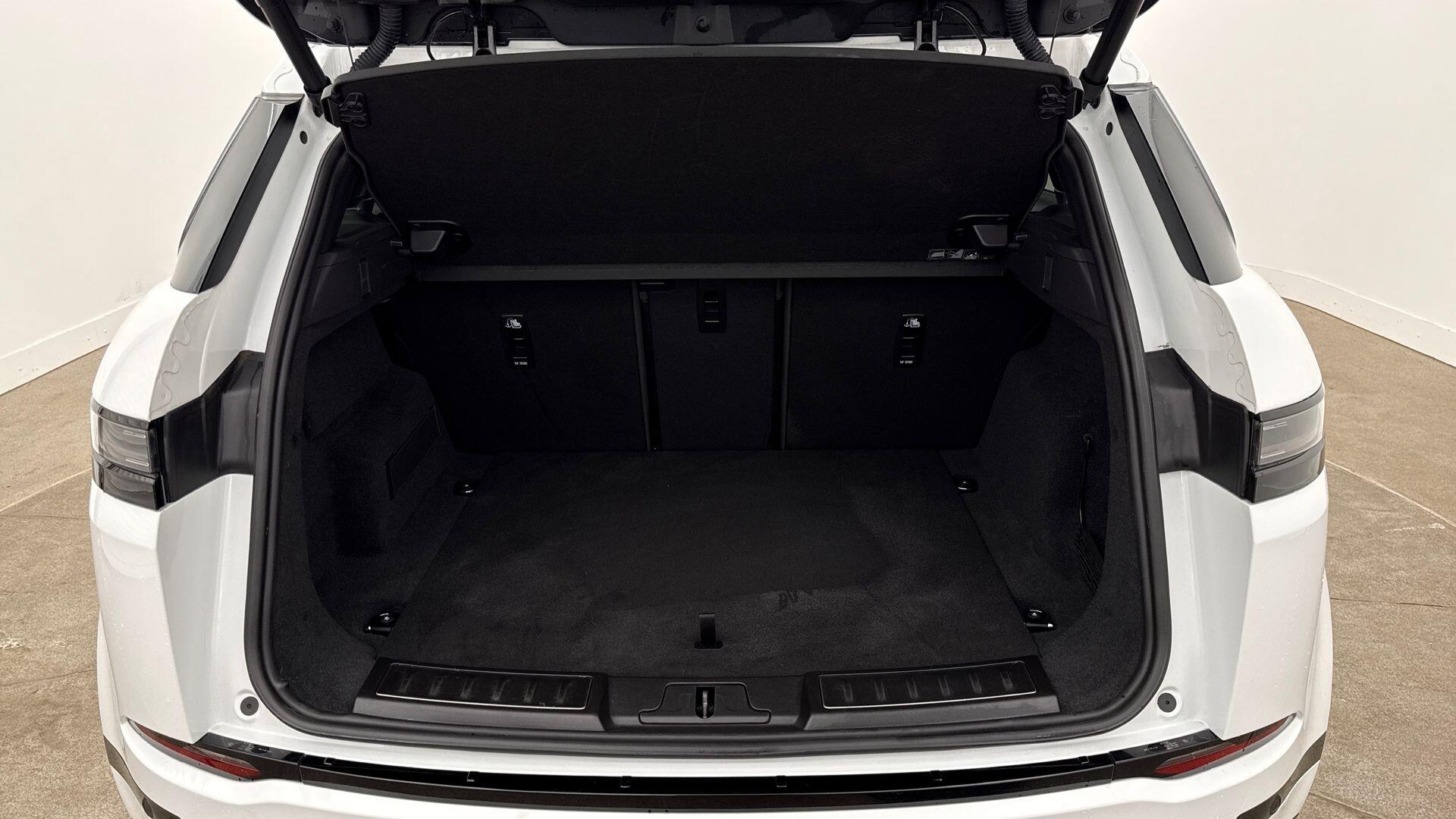 Land Rover Range Rover Evoque view 10