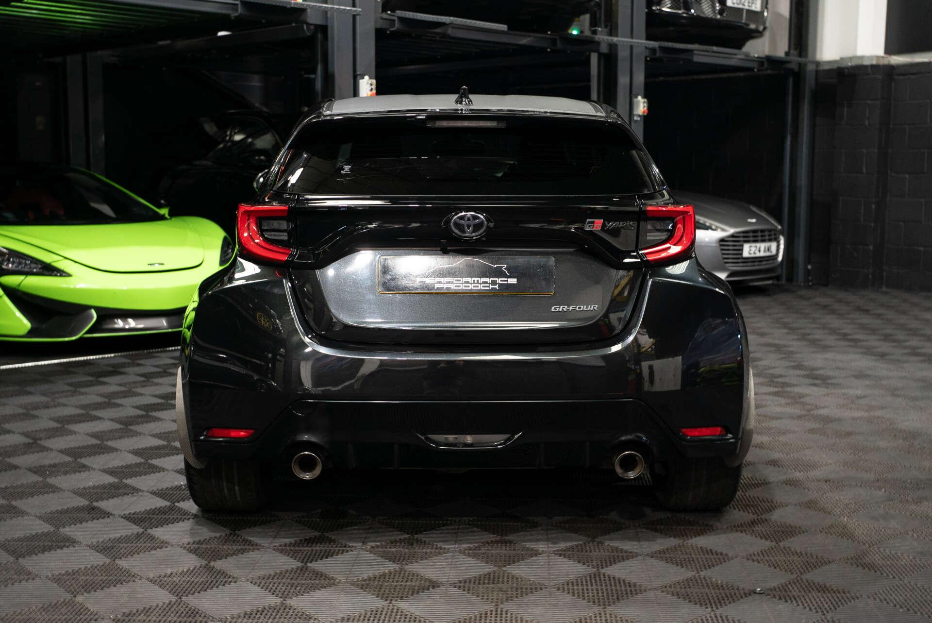 Toyota Yaris view 7