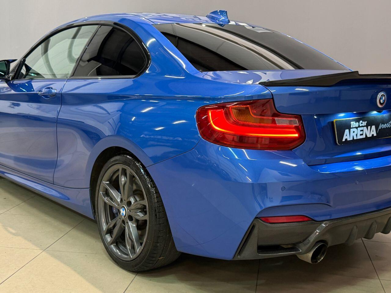 BMW 2 Series view 9