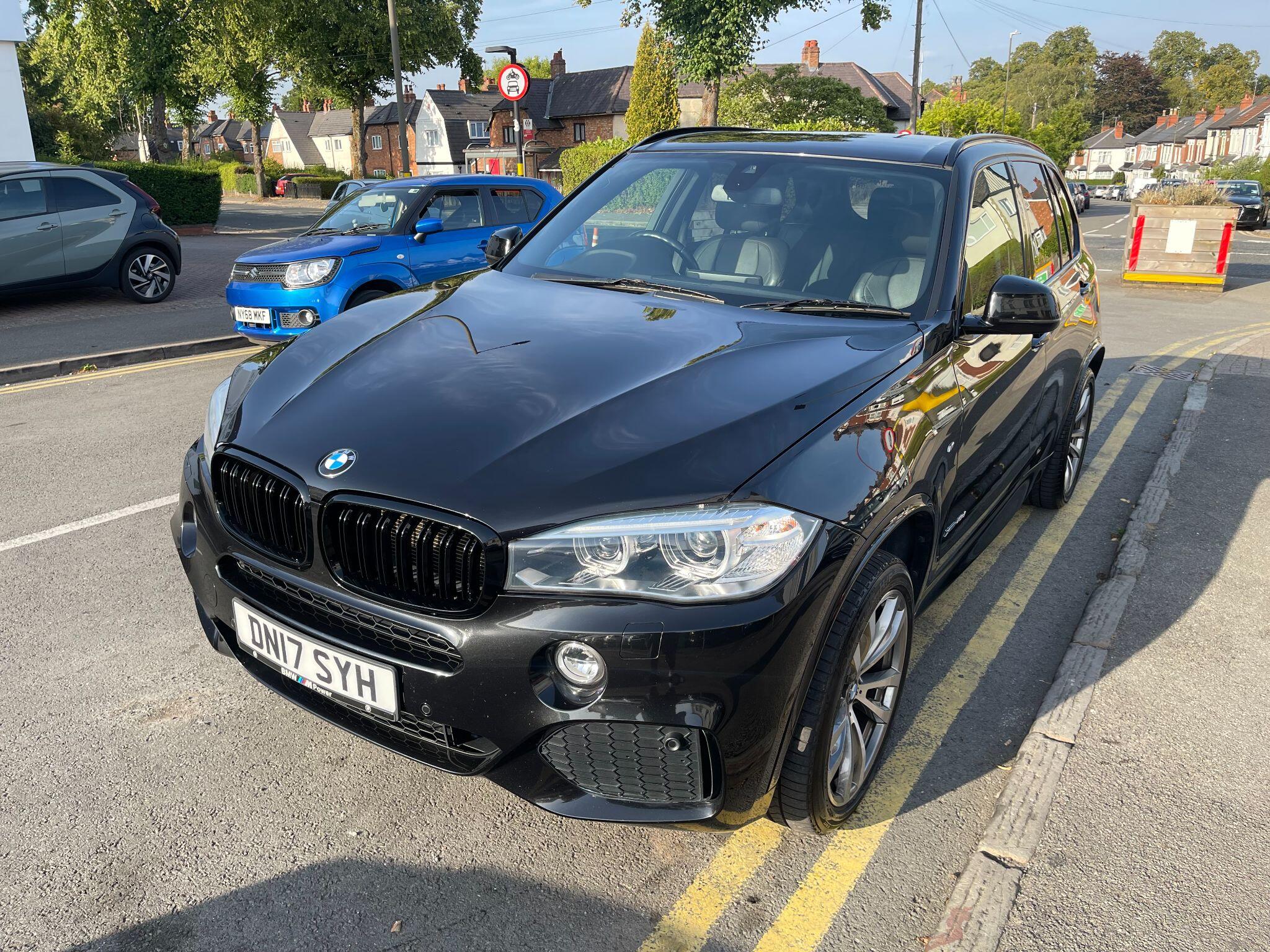 BMW X5 view 15
