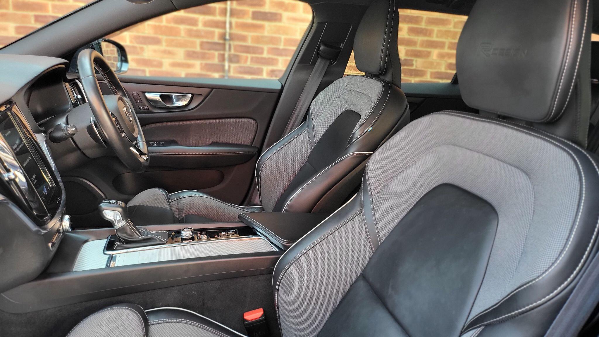 Volvo V60 view 31