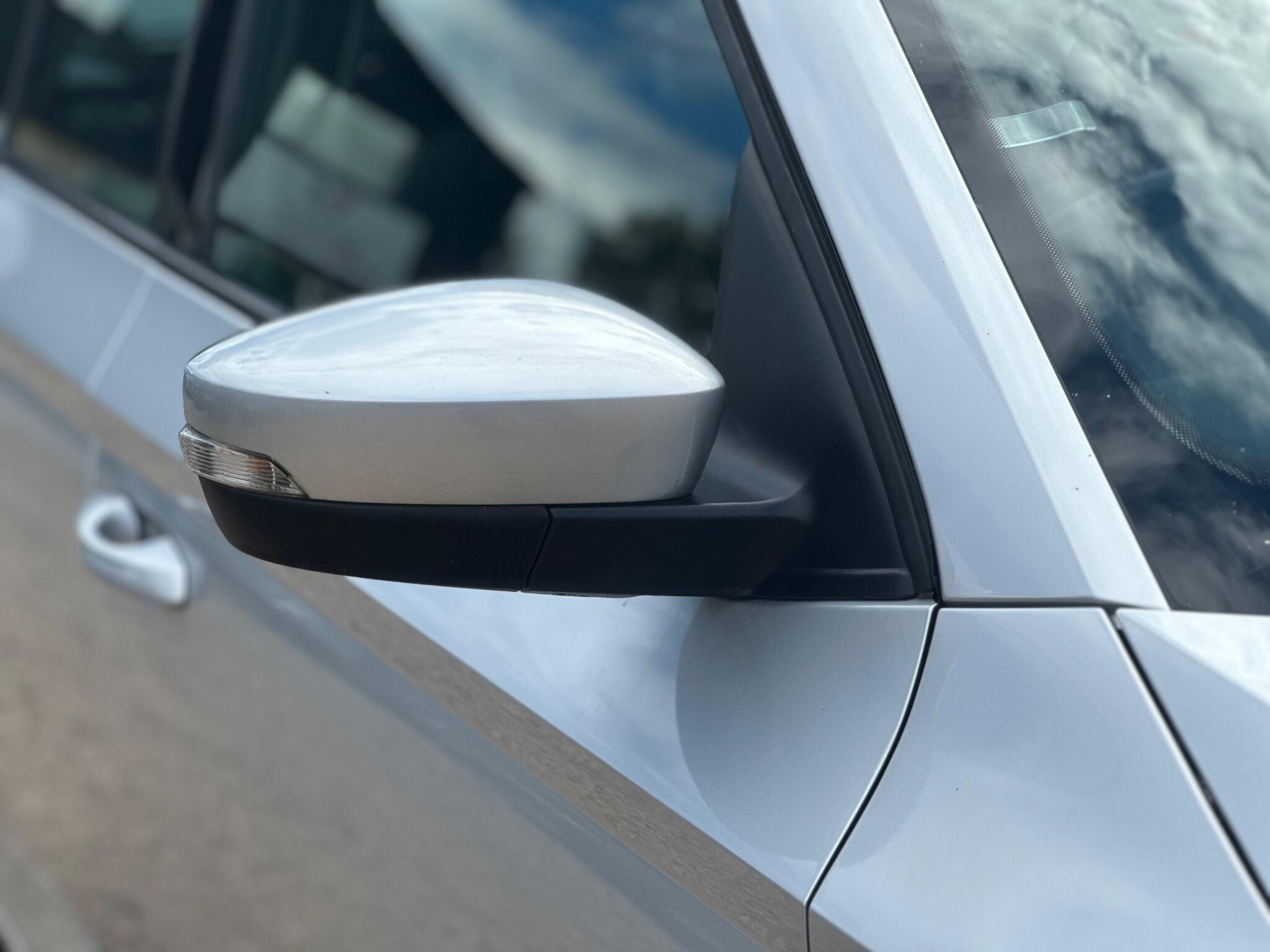 Skoda Fabia view 23