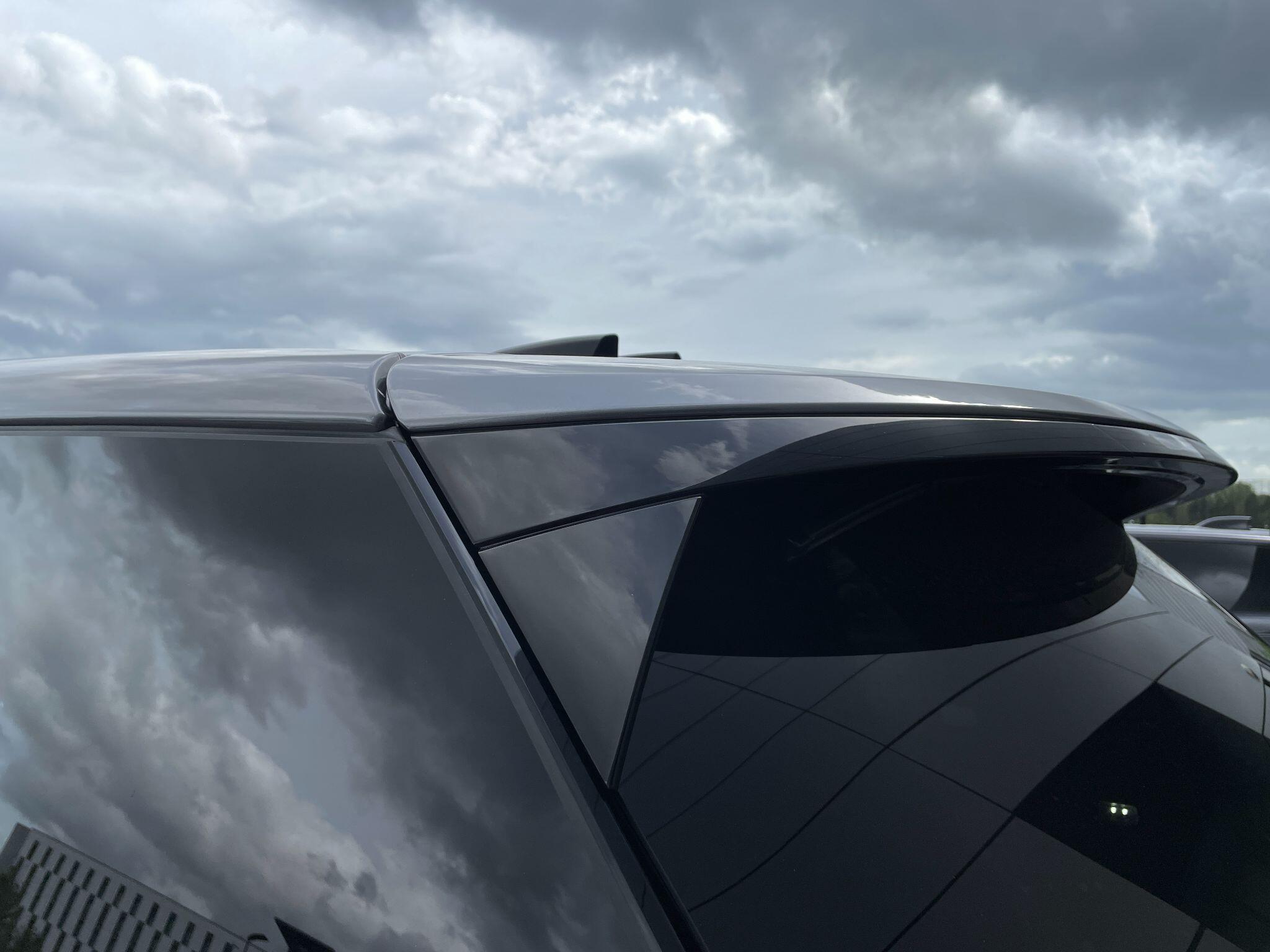 Land Rover Range Rover view 37