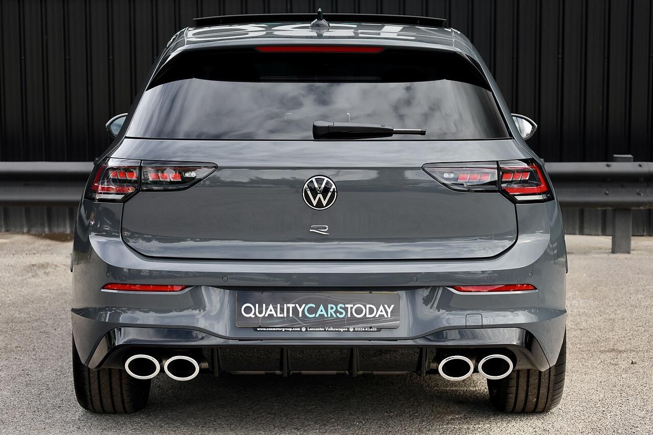 Volkswagen Golf view 5