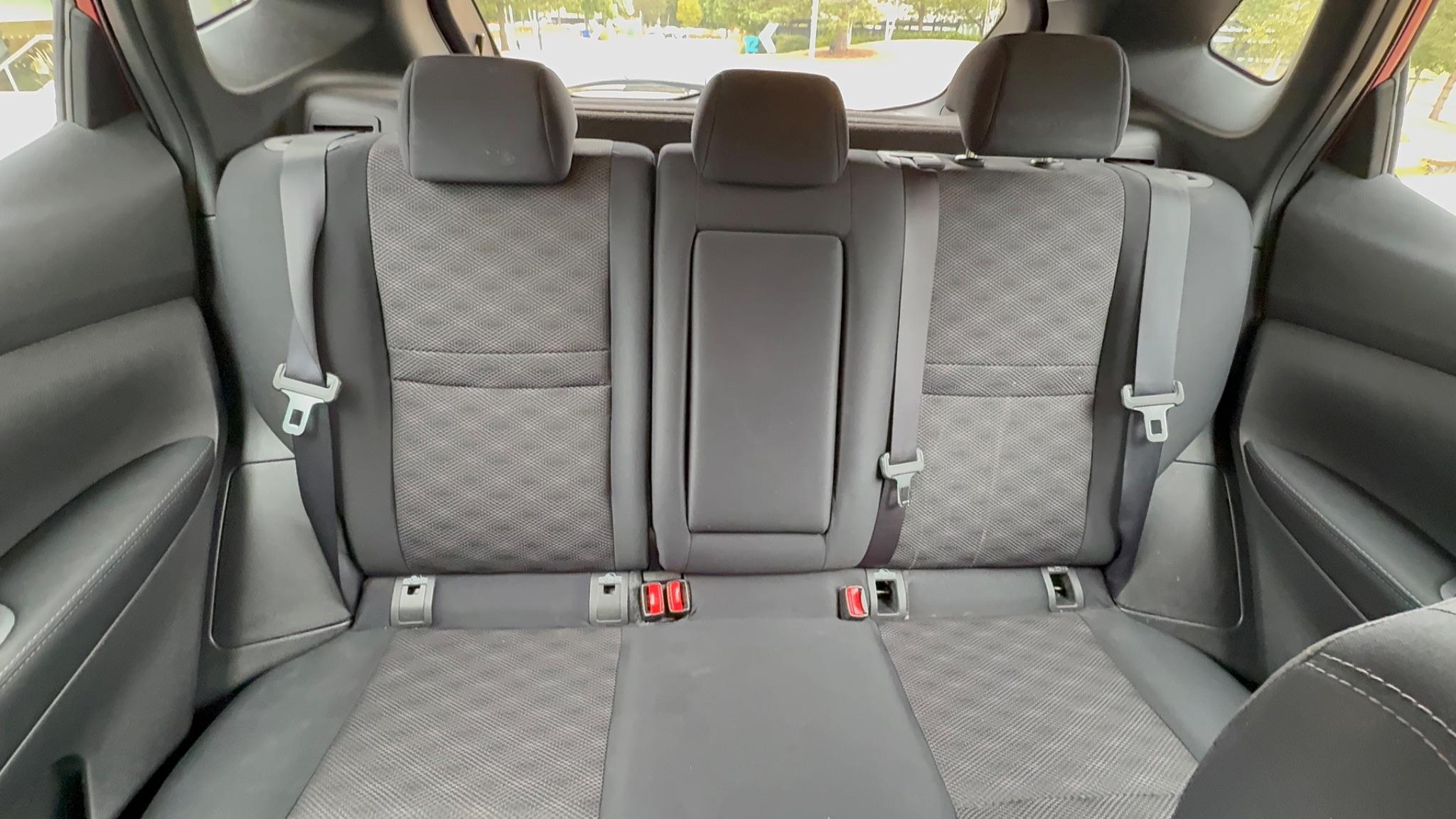 2014 Nissan Qashqai 1.5 dCi Acenta 2WD Euro 5 (s/s) 5dr • 74,950 miles image 19