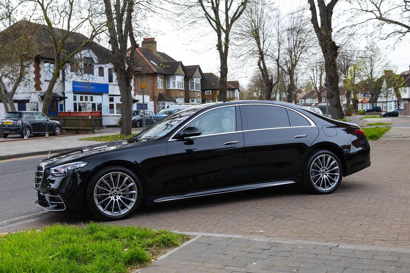 Mercedes-Benz S-Class view 5