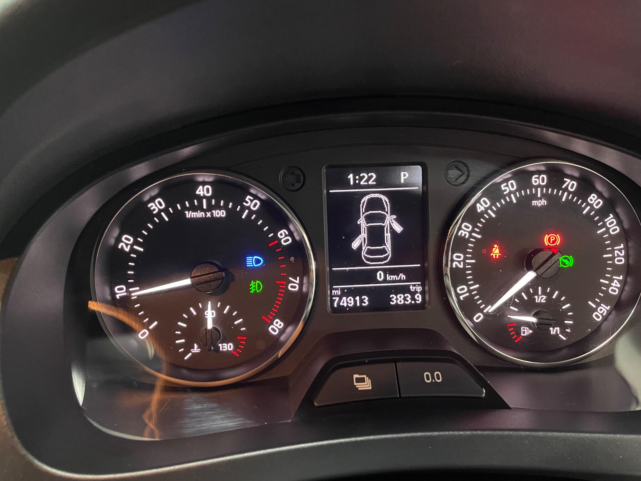 Skoda Rapid view 13