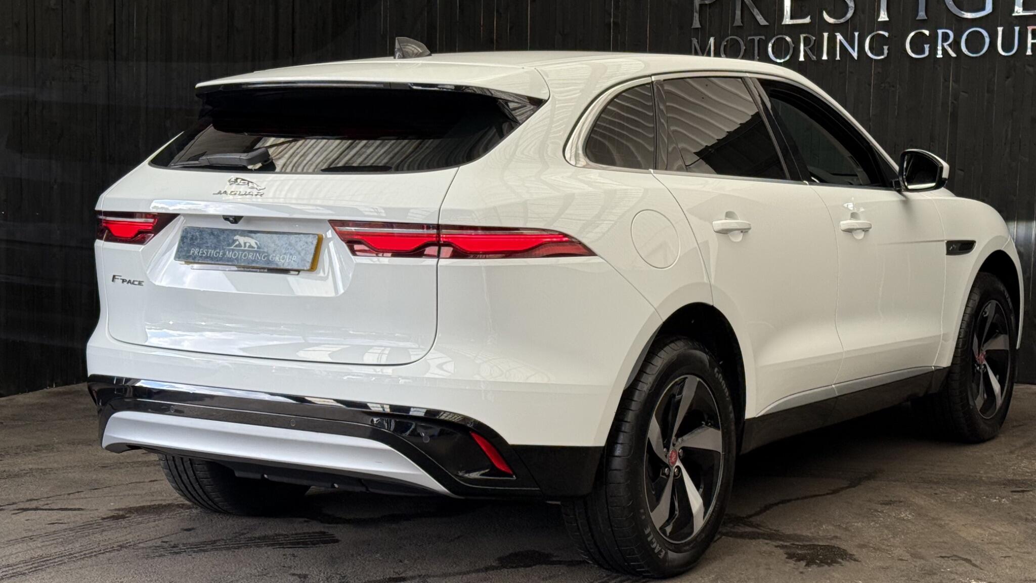 Jaguar F-Pace view 16