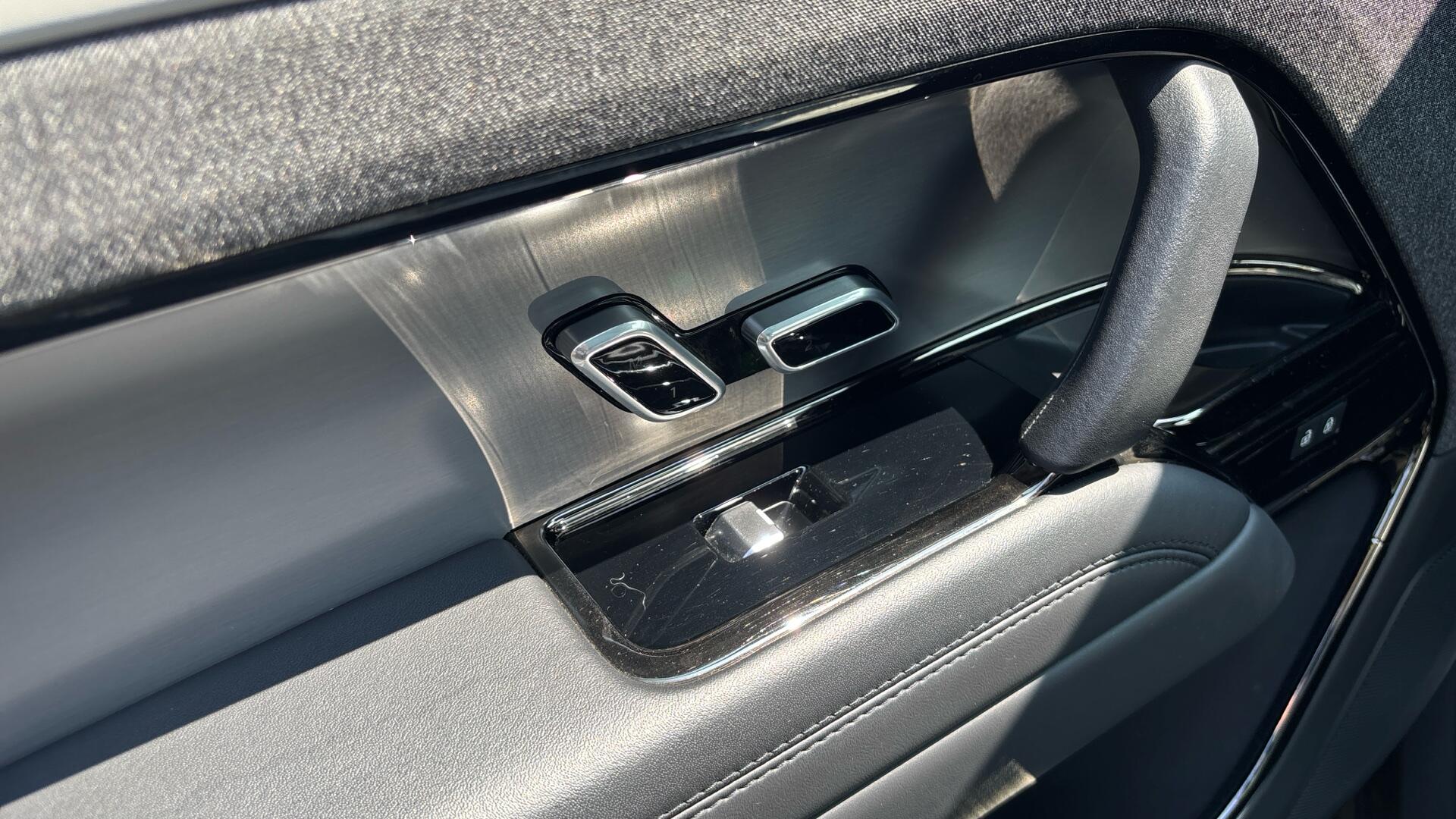 Land Rover Range Rover Sport view 47