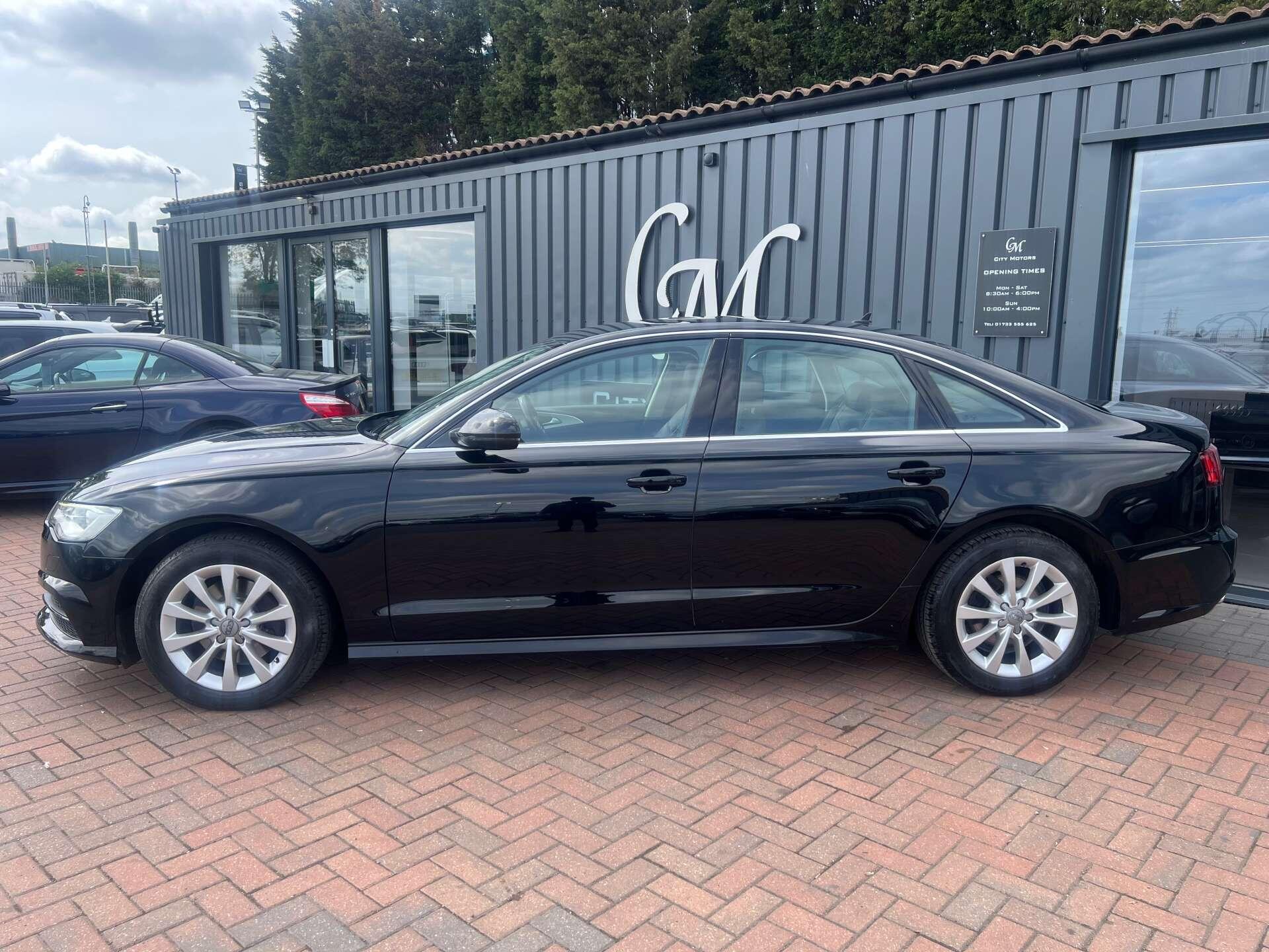 Audi A6 view 12