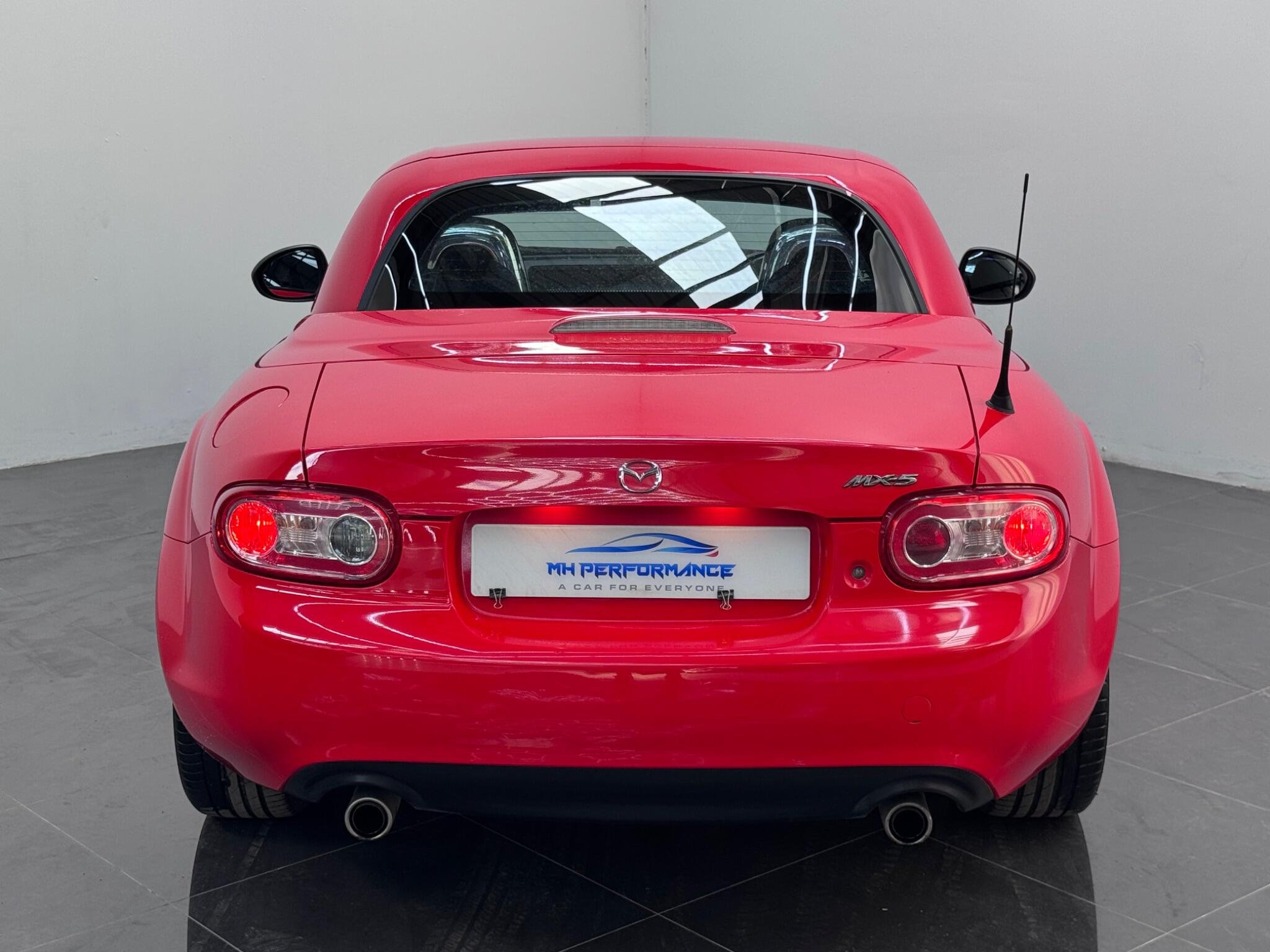 Mazda MX-5 view 34