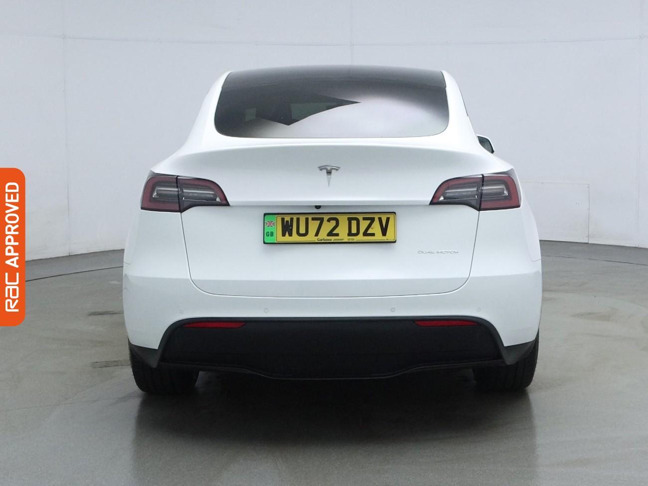 Tesla Model Y view 9