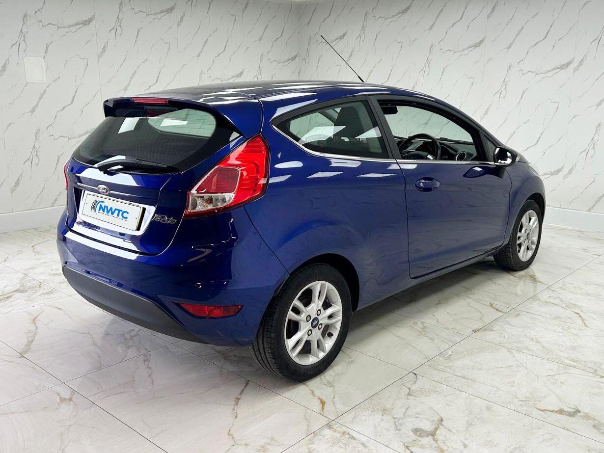 Ford Fiesta view 12
