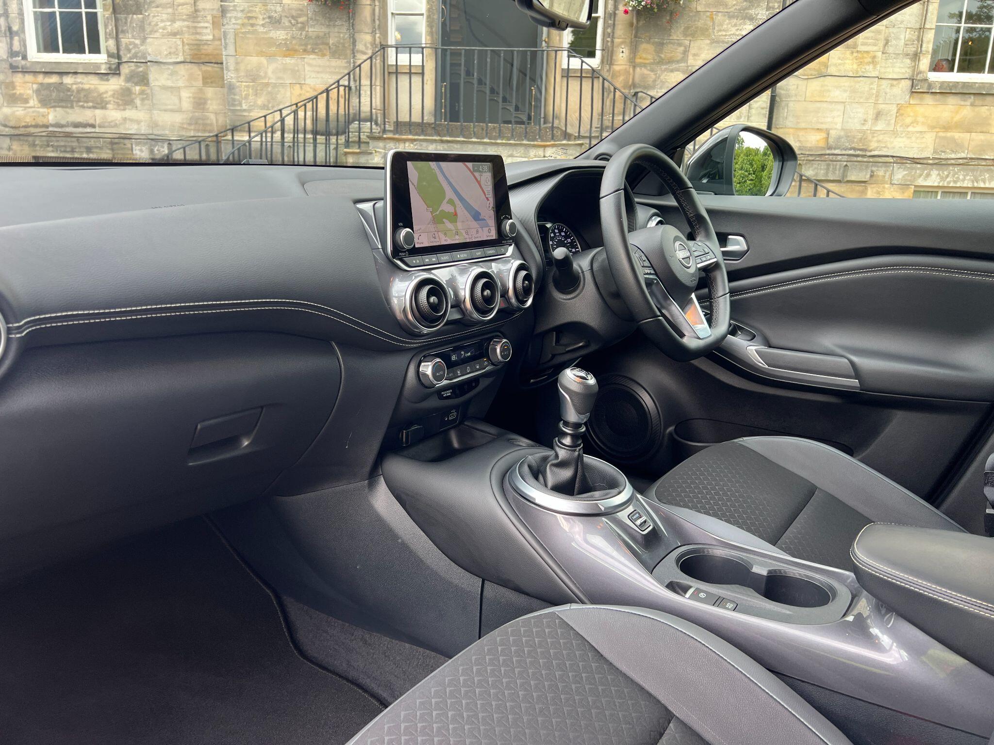 Nissan Juke view 16