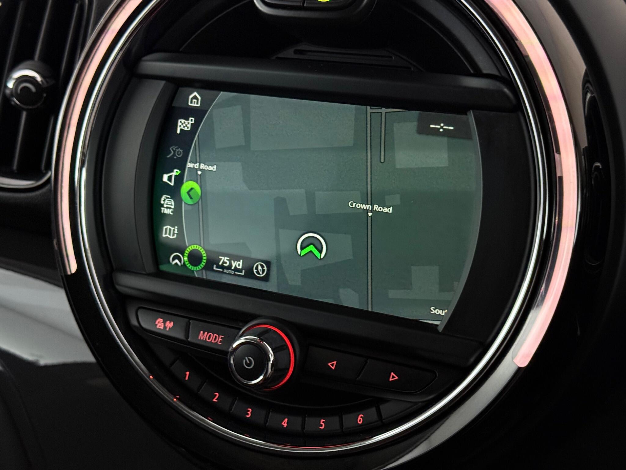 Mini Countryman view 18