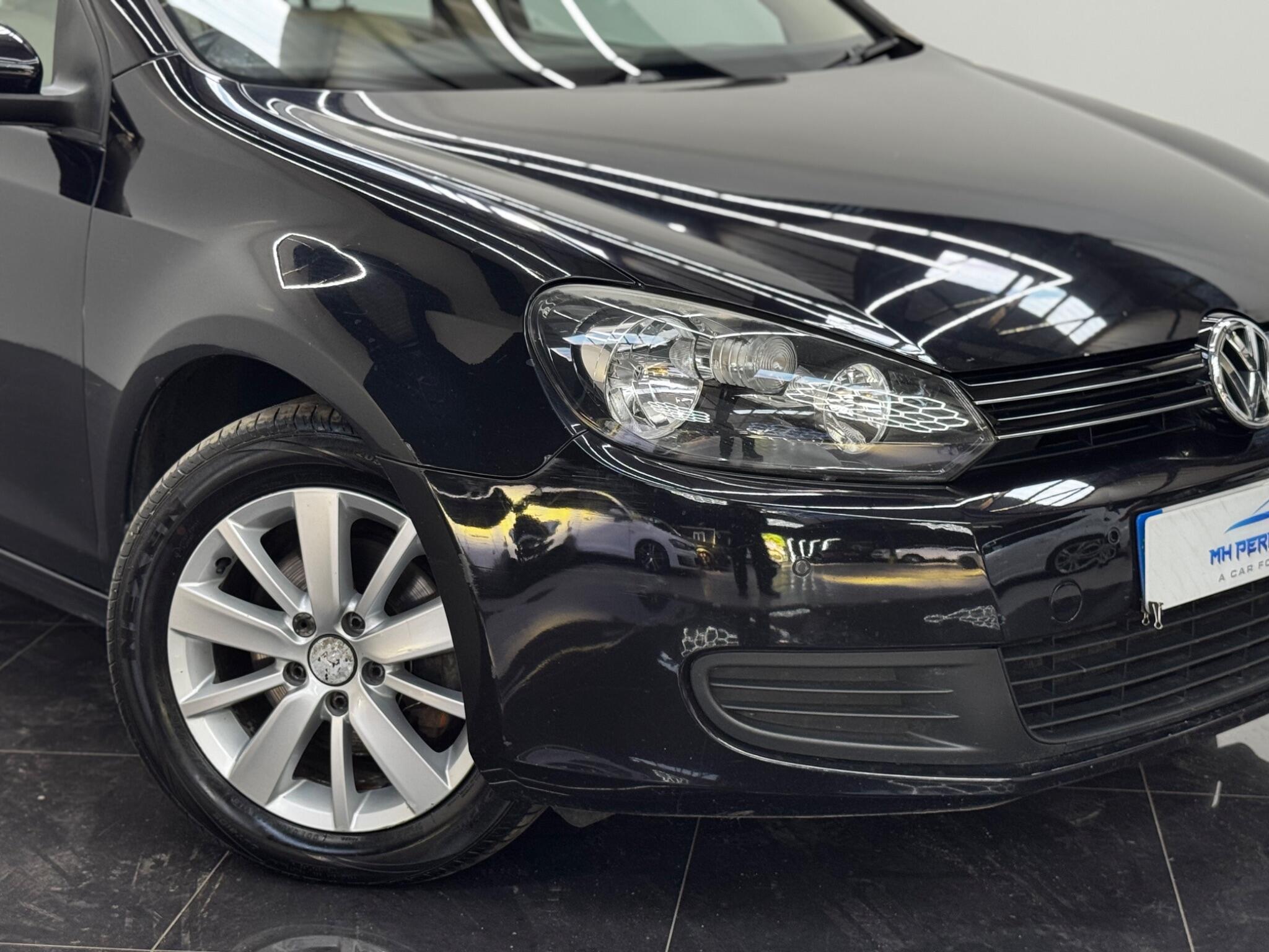 Volkswagen Golf view 11