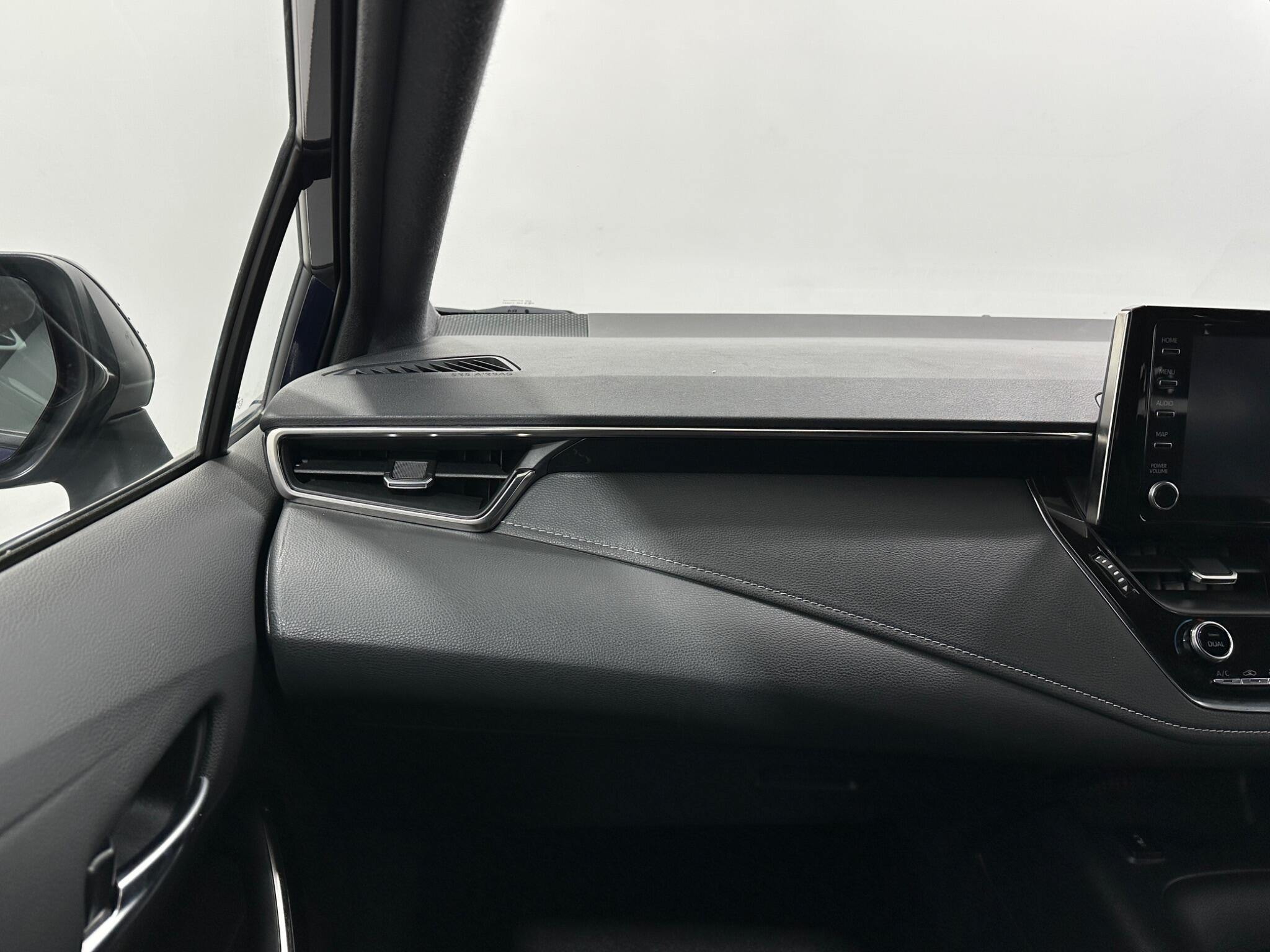 Toyota Corolla view 28