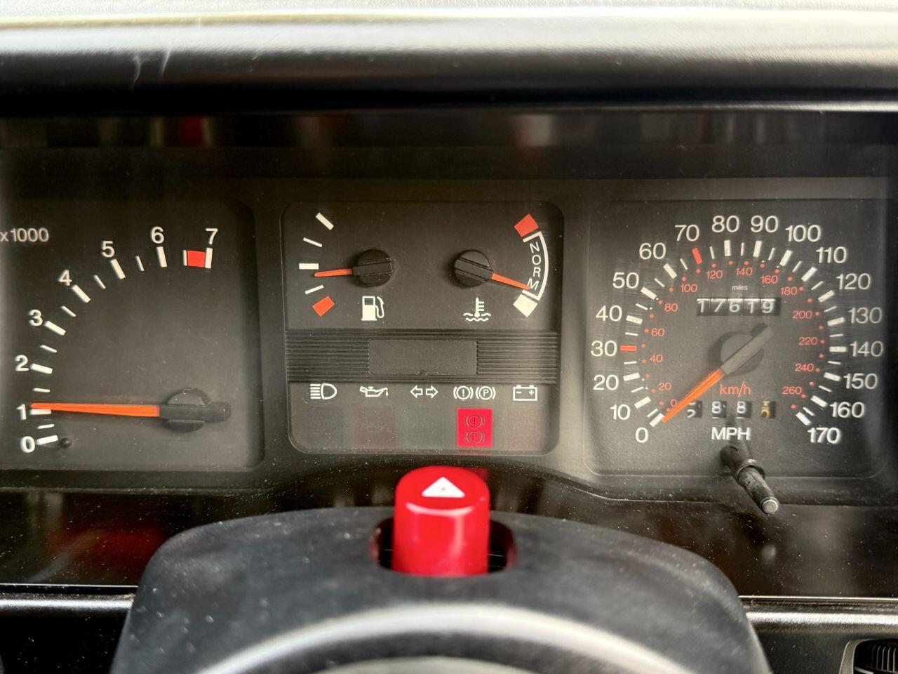 Ford RS200 view 16