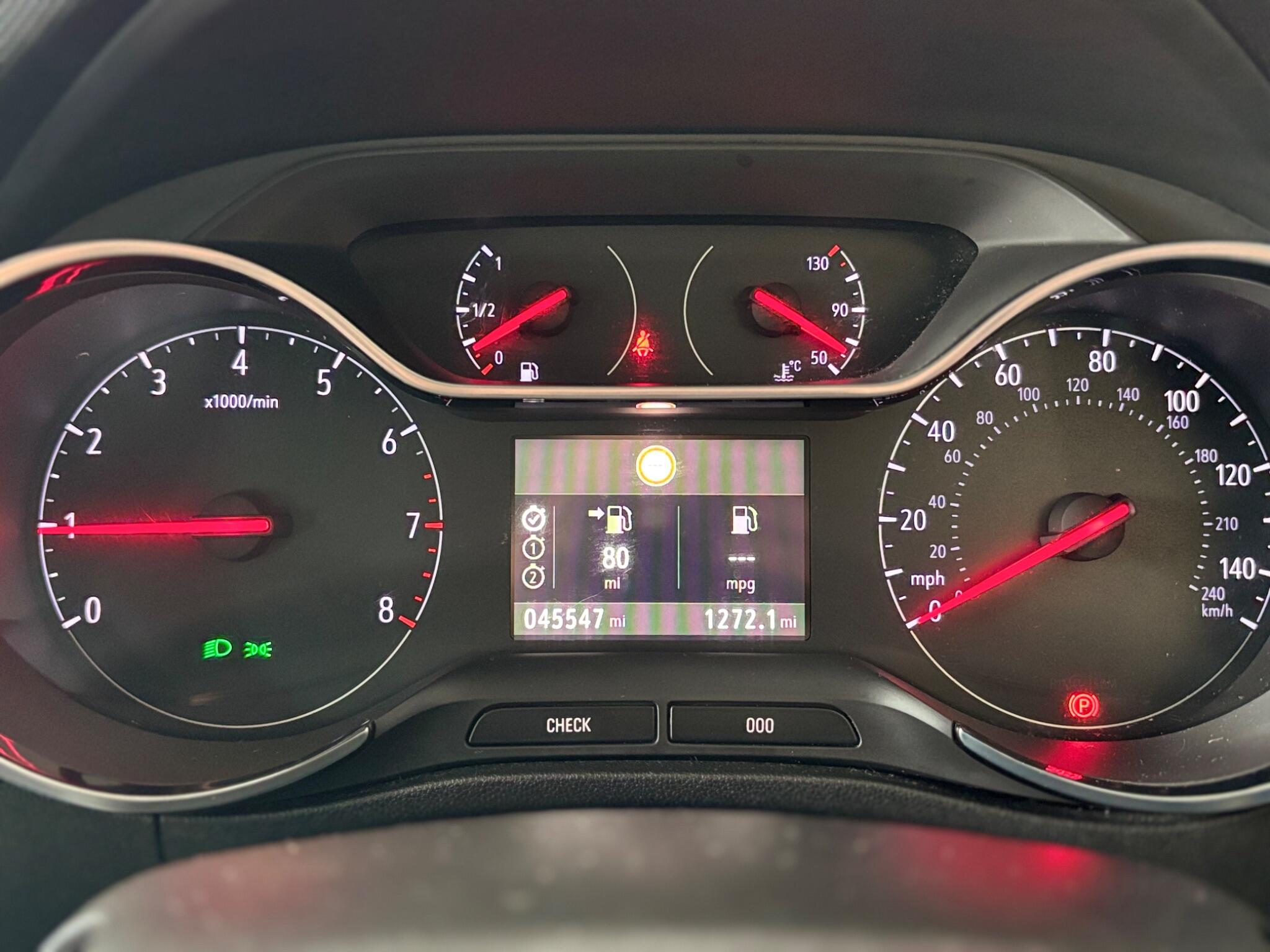 Vauxhall Crossland X view 18