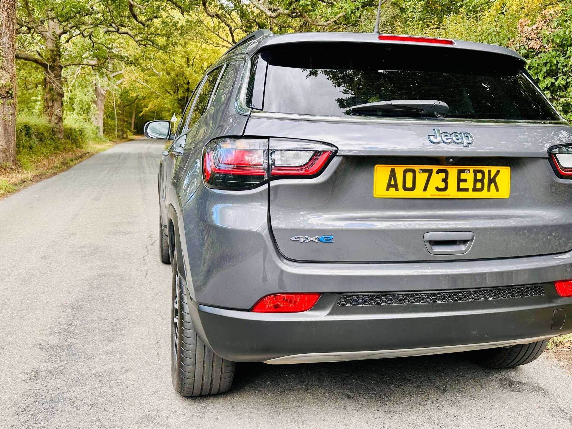 Jeep Compass view 37