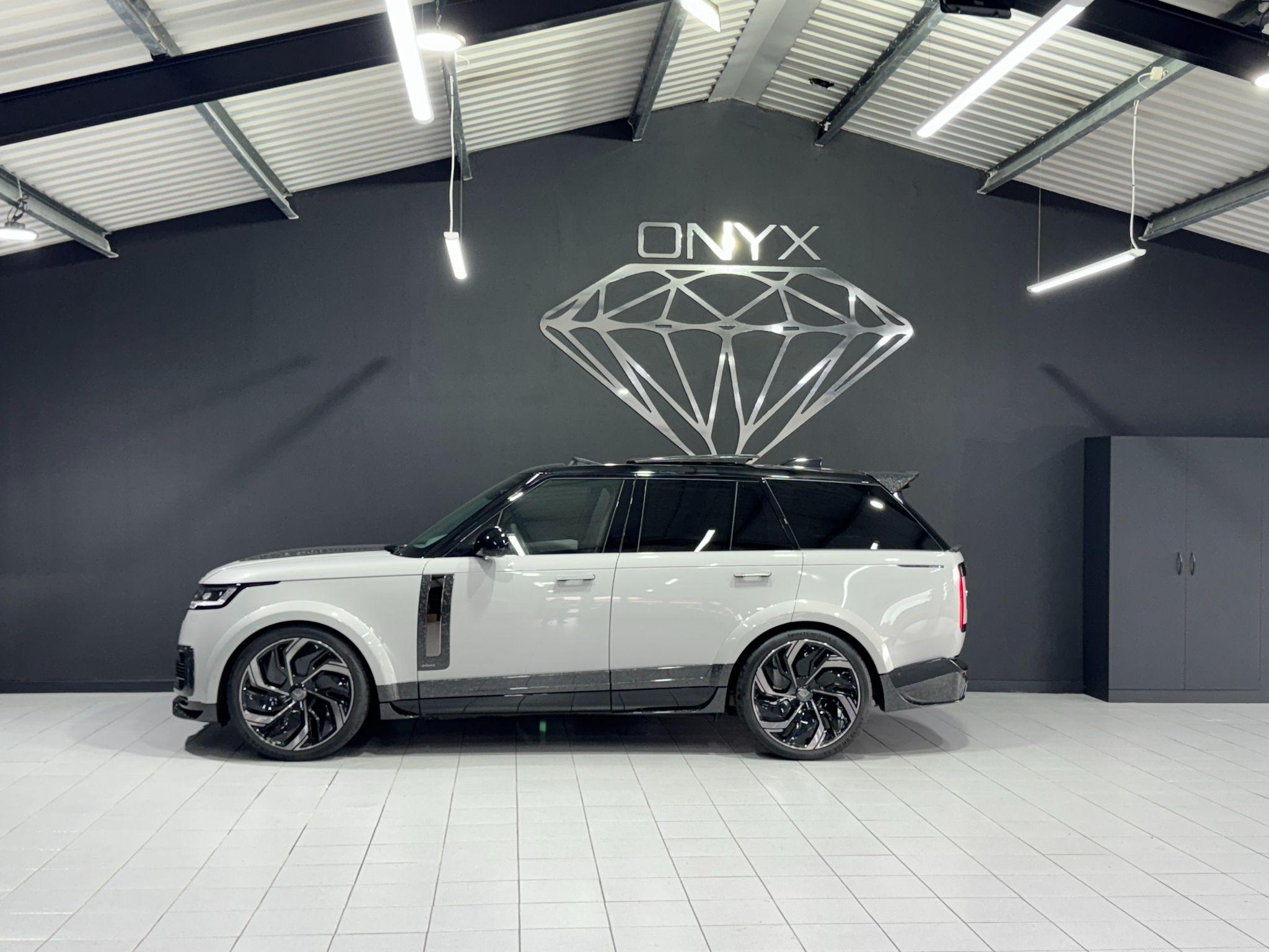 Land Rover Range Rover view 23