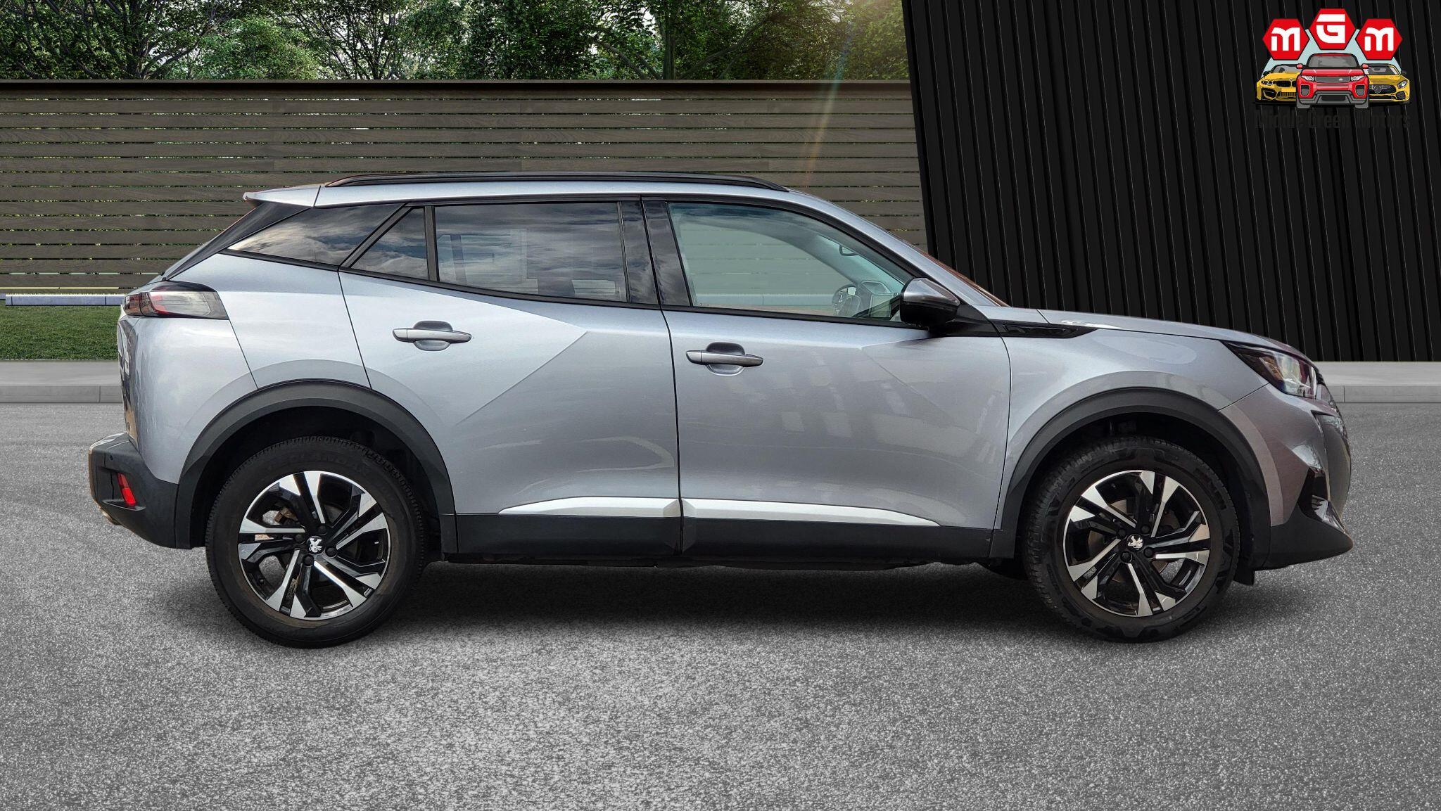 Peugeot 2008 view 10