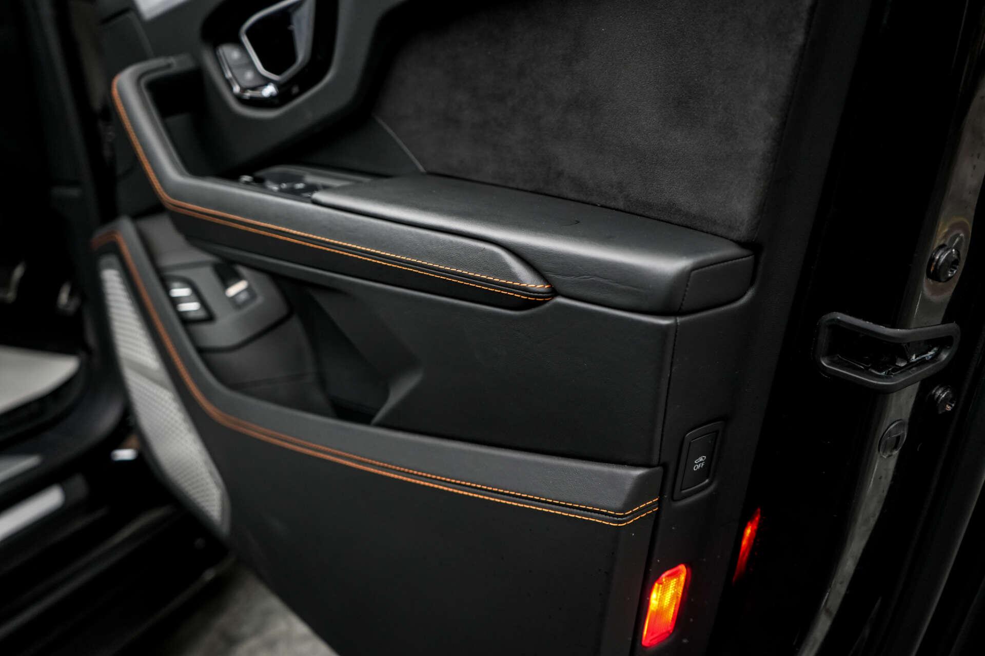 Lamborghini Urus view 37