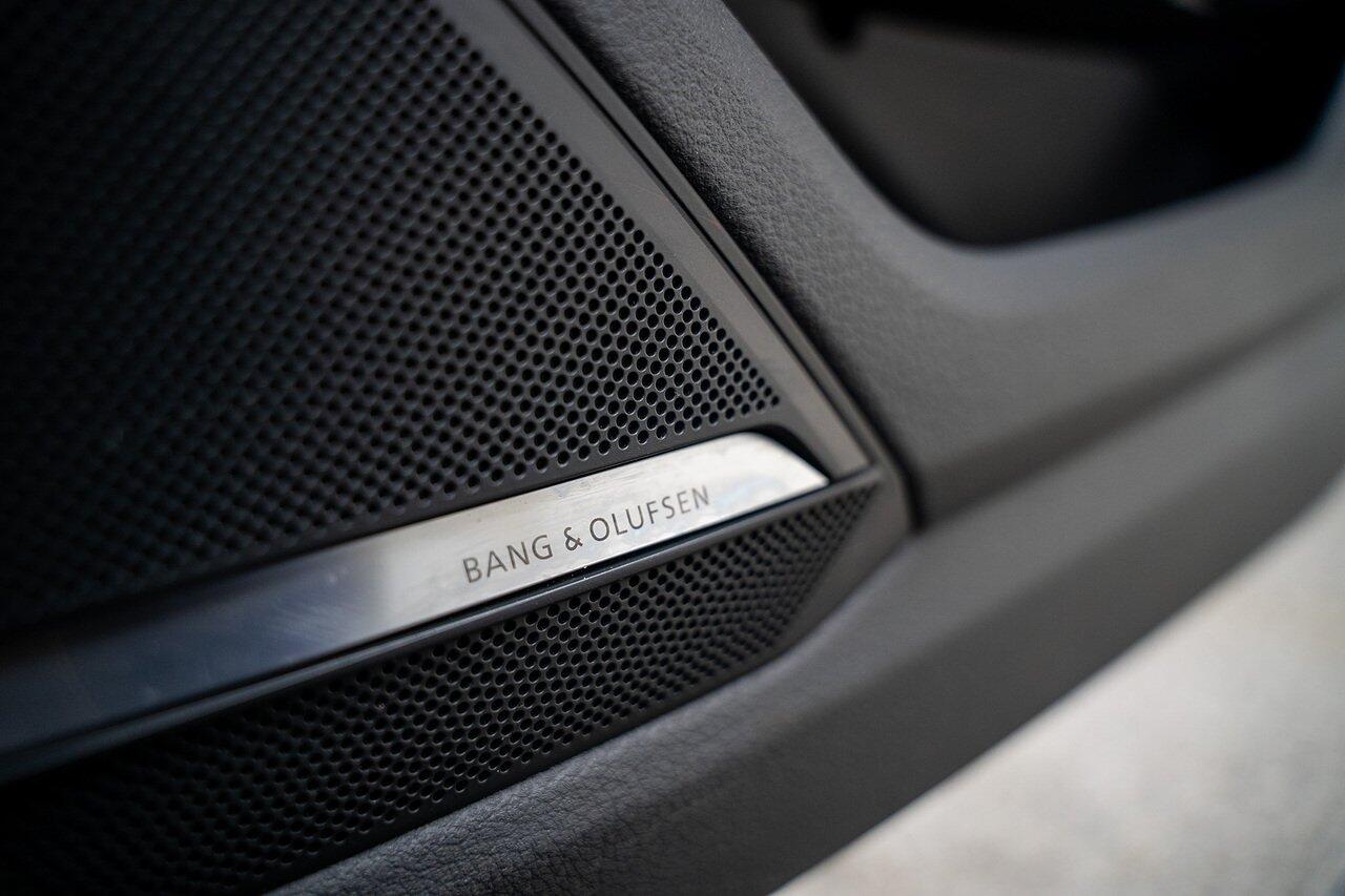 Audi RS6 view 64