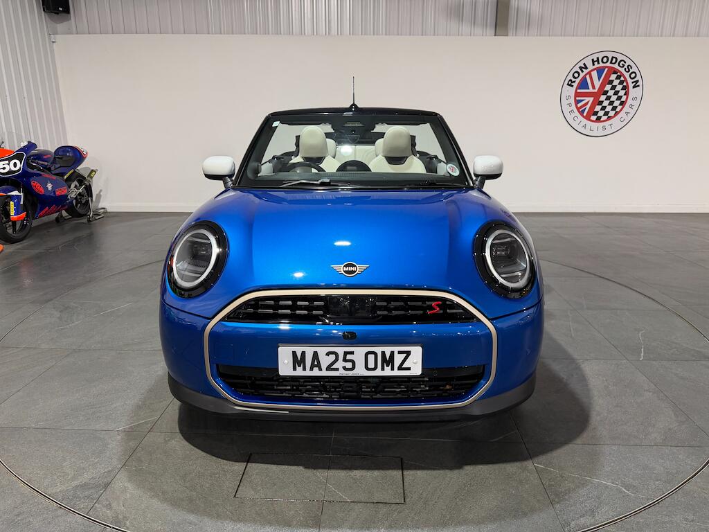 Mini Cooper Cooper view 13