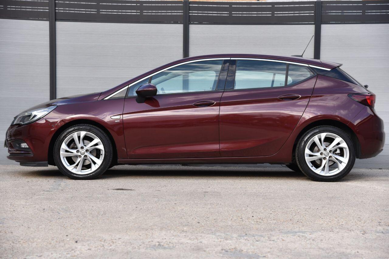 Vauxhall Astra view 6