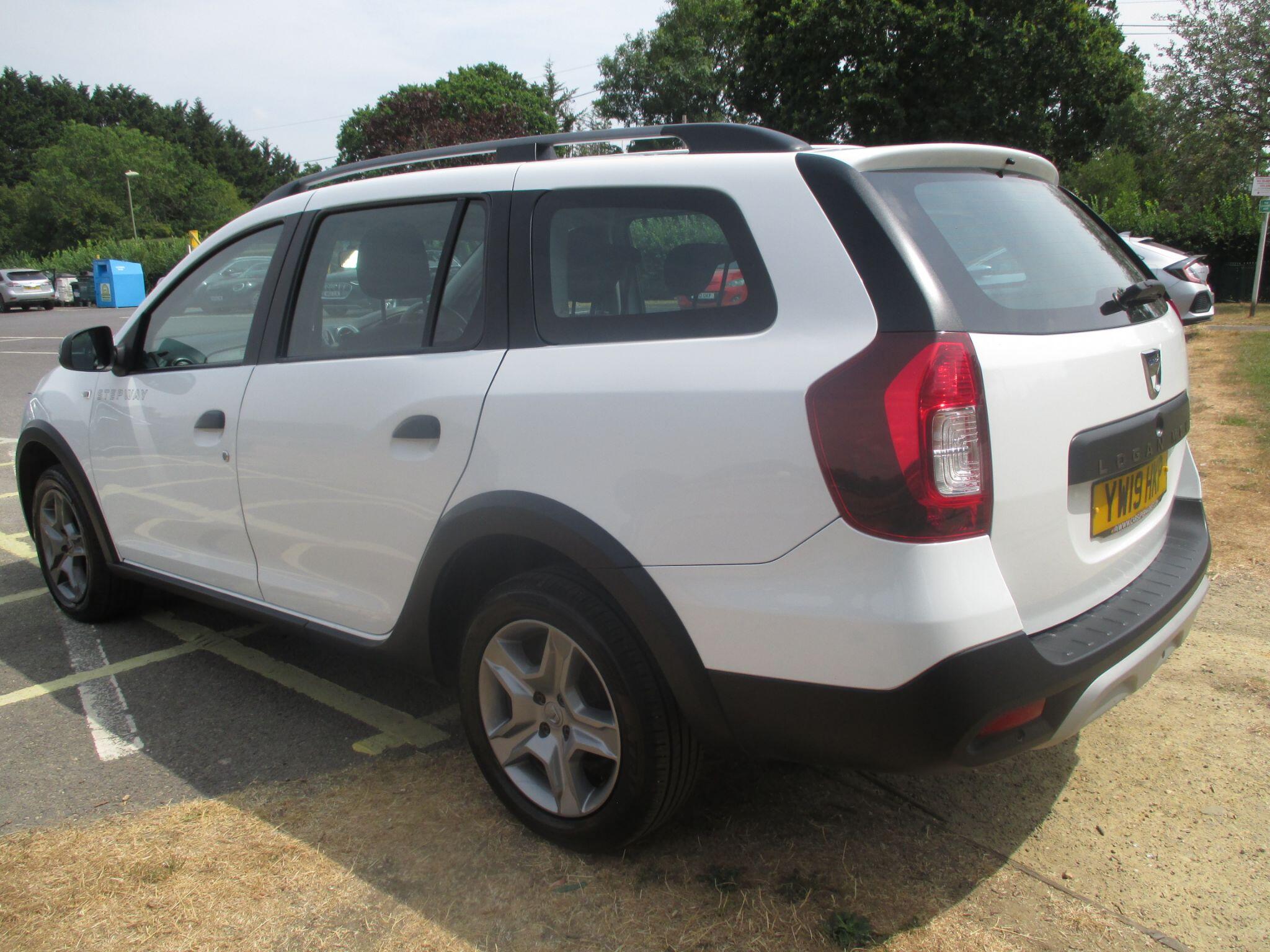 Dacia Logan MCV Stepway view 14