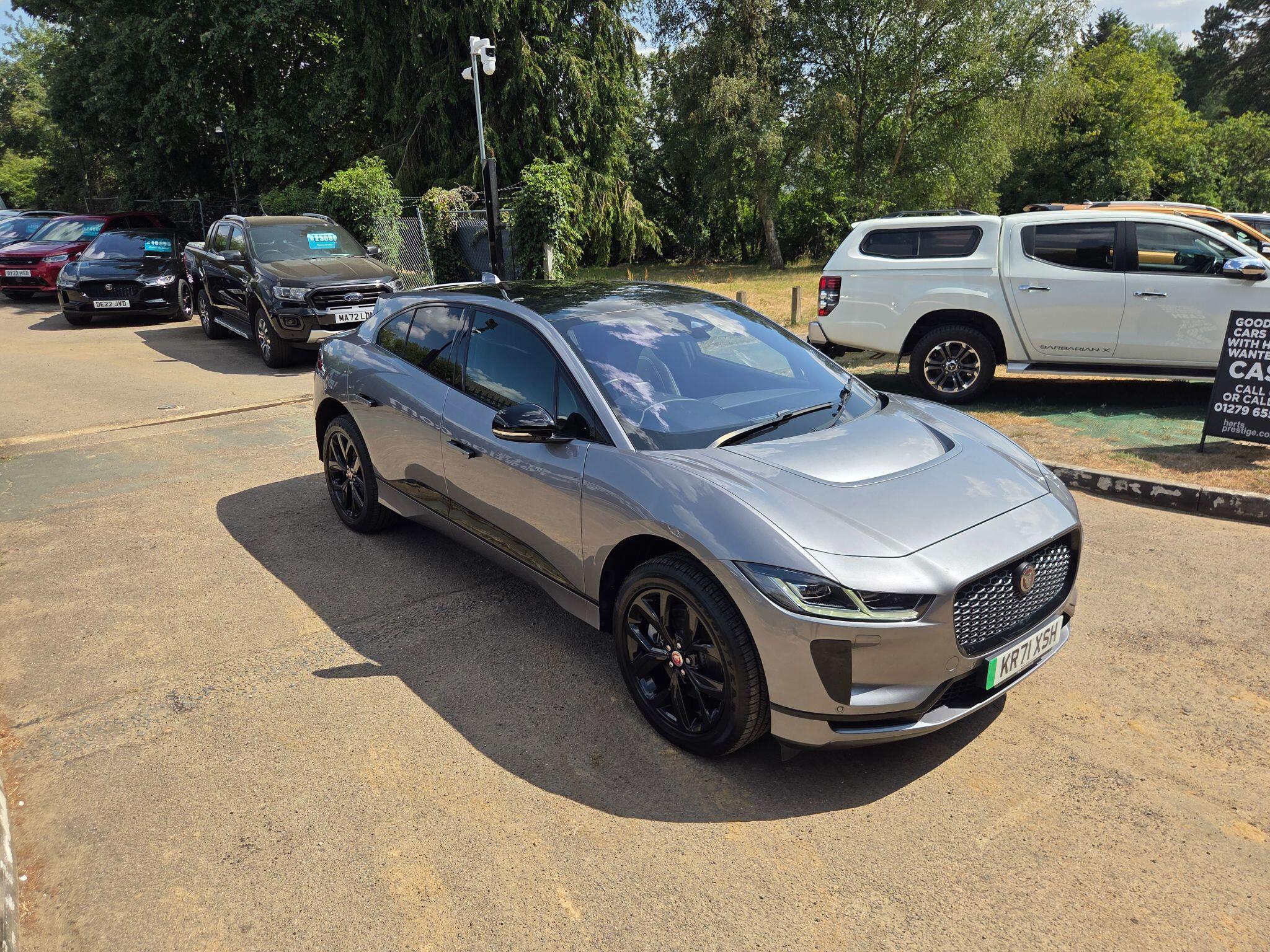 Jaguar I-Pace view 8