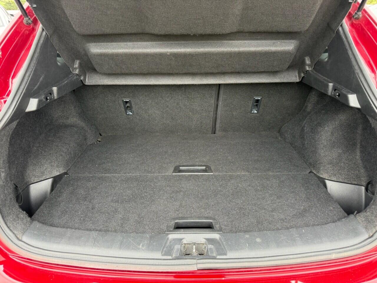 Nissan Qashqai view 18