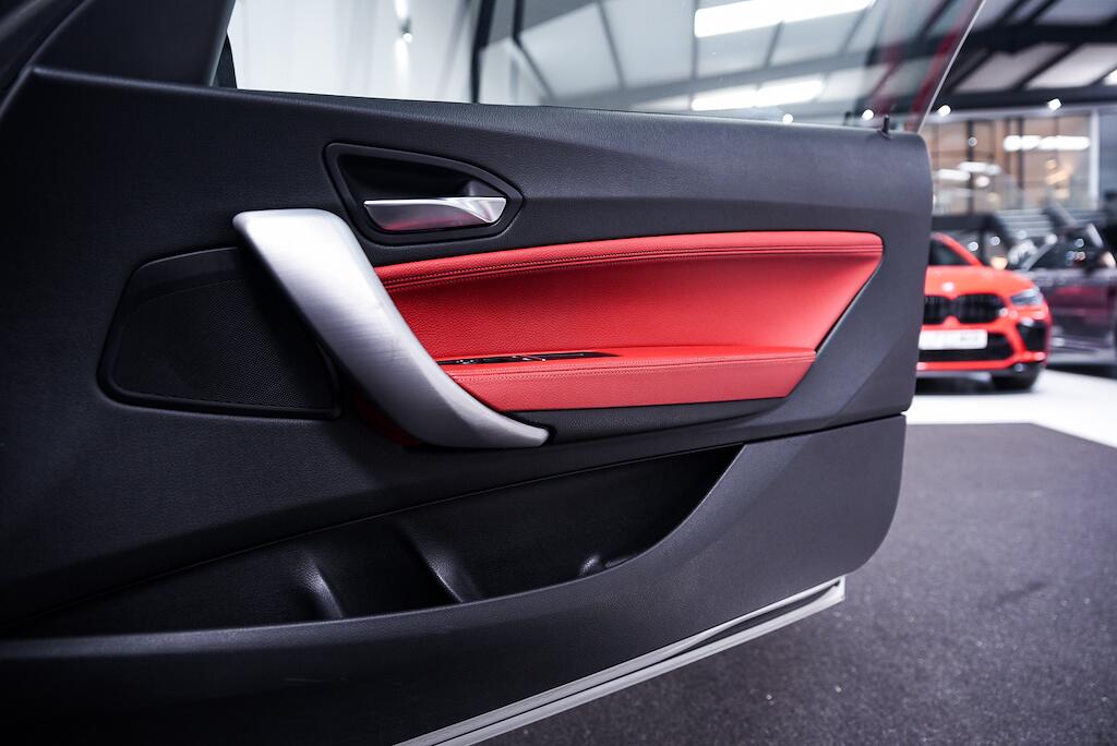 BMW 2 Series view 28