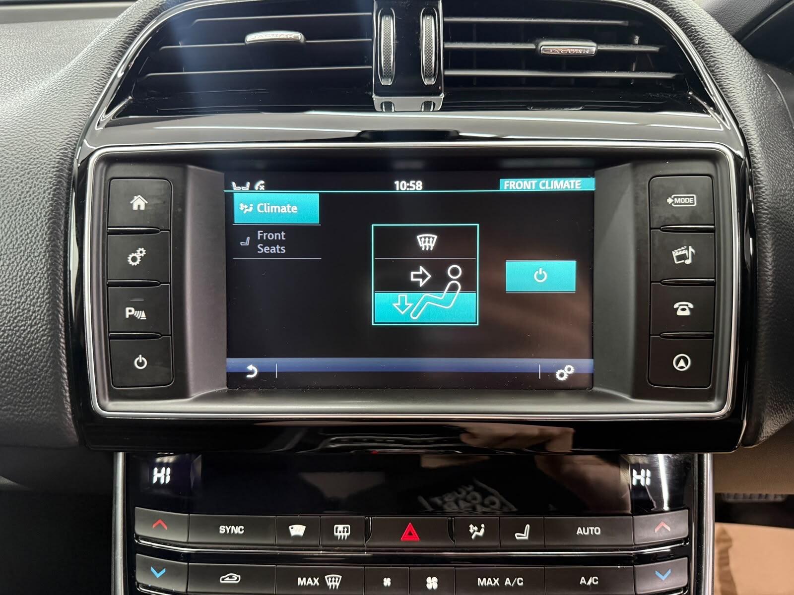 Jaguar Xe view 33