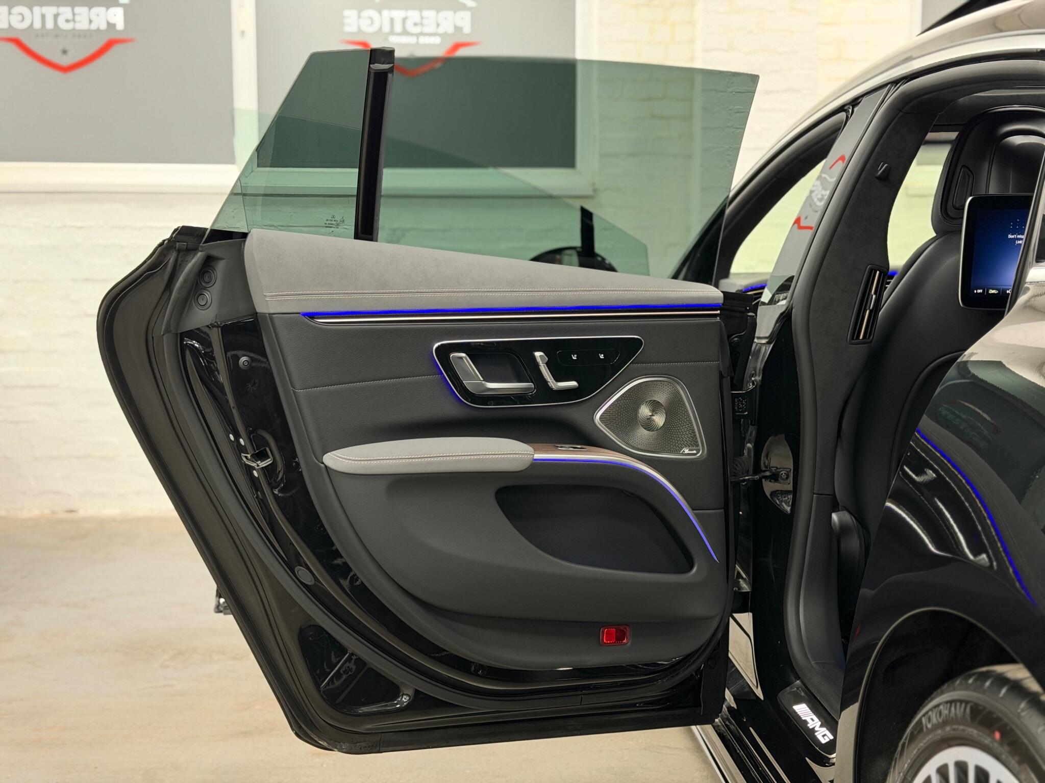 Mercedes-Benz Eqs view 29